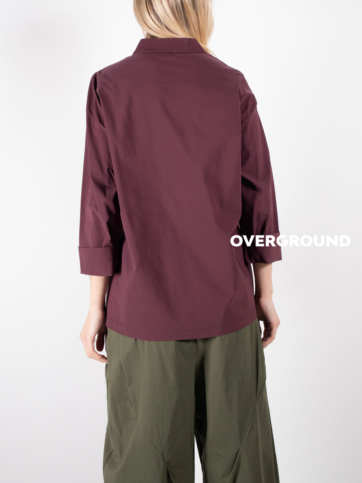 CAMICIA SCOLLO A V CON ABBOTTONATURA TRASVERSALE - OVERGROUND STORE