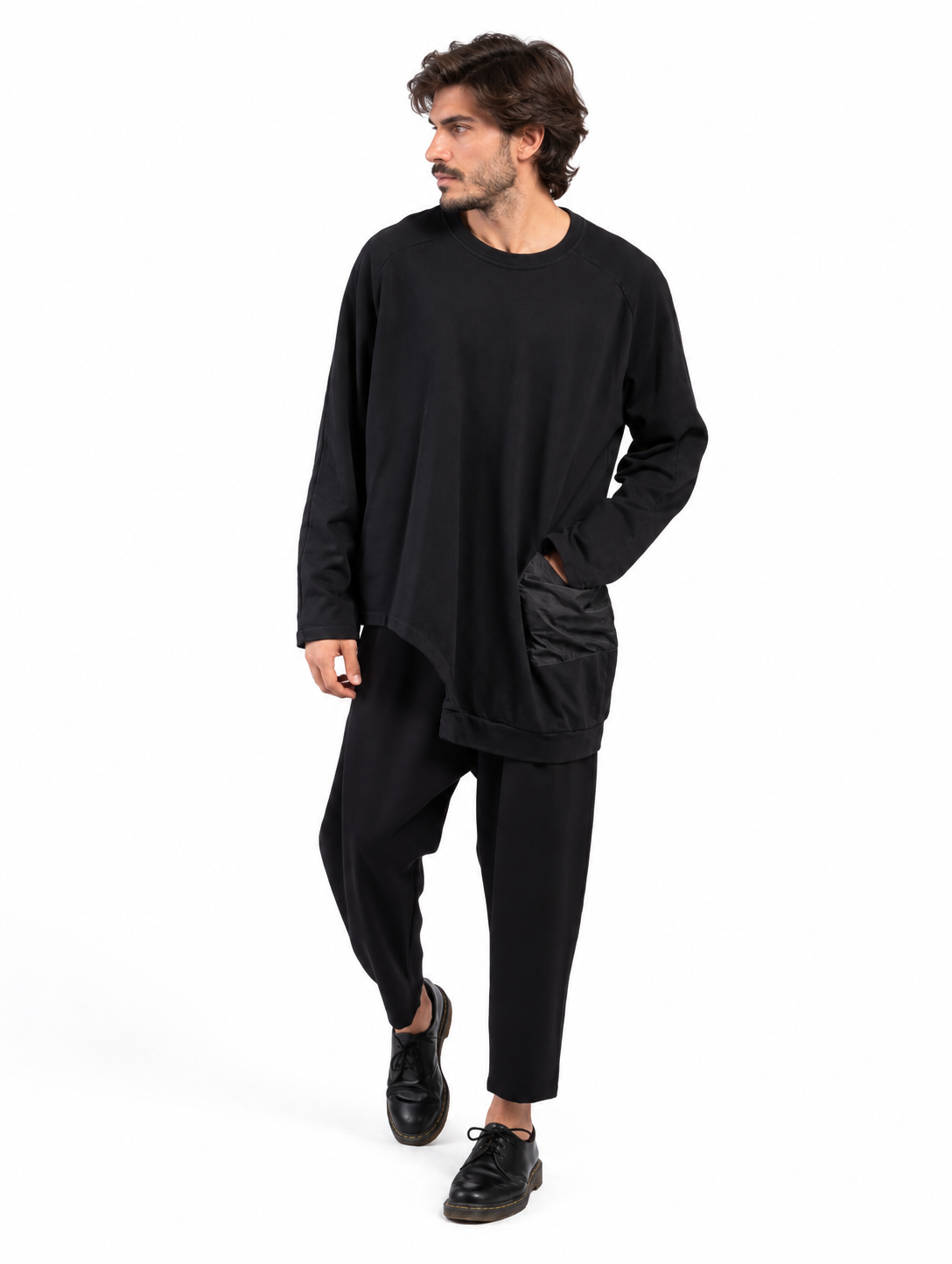 MAGLIA OVER CON SPACCO E TASCA LATERALE