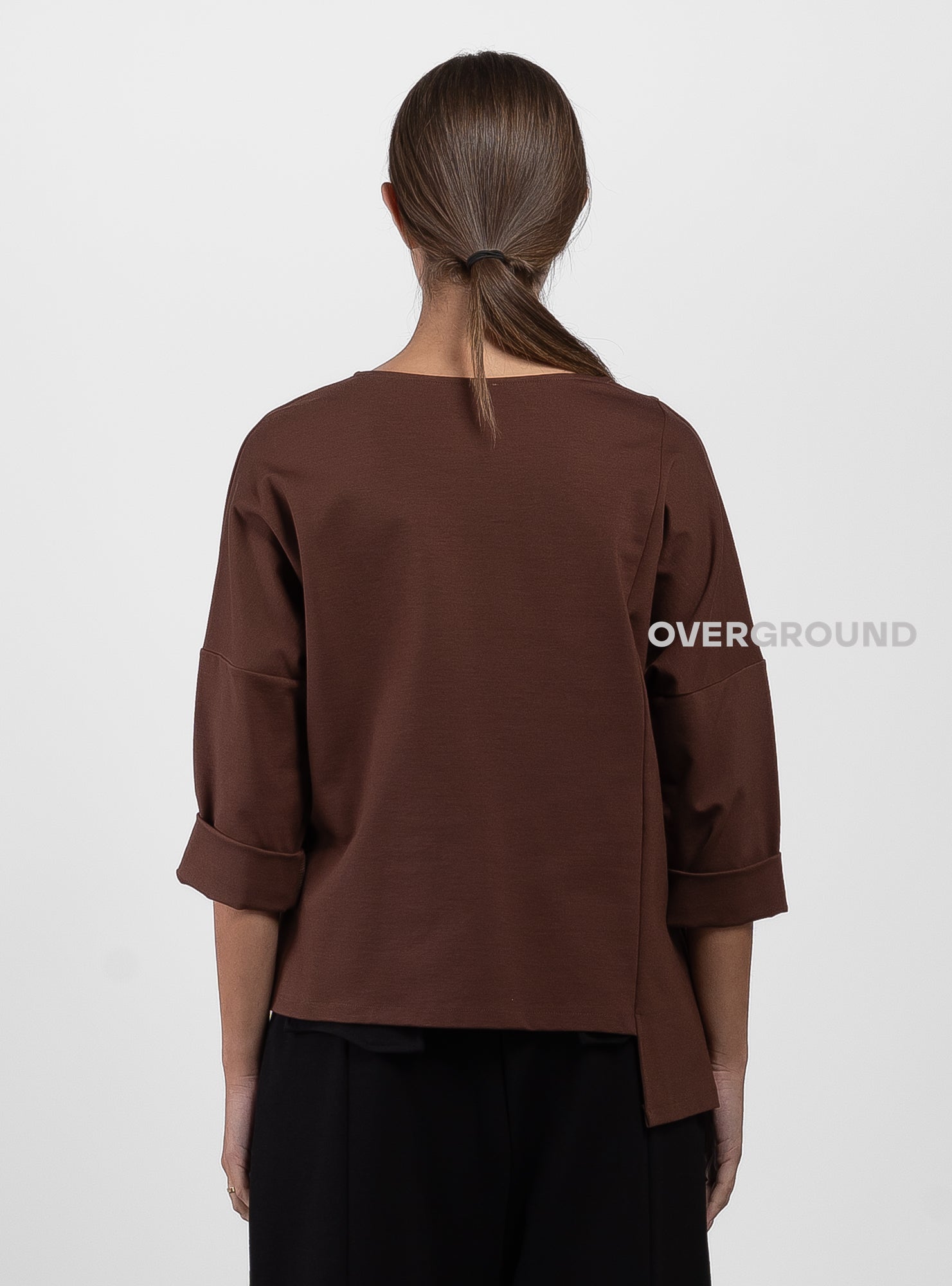 Asymmetric shirt with side pocket