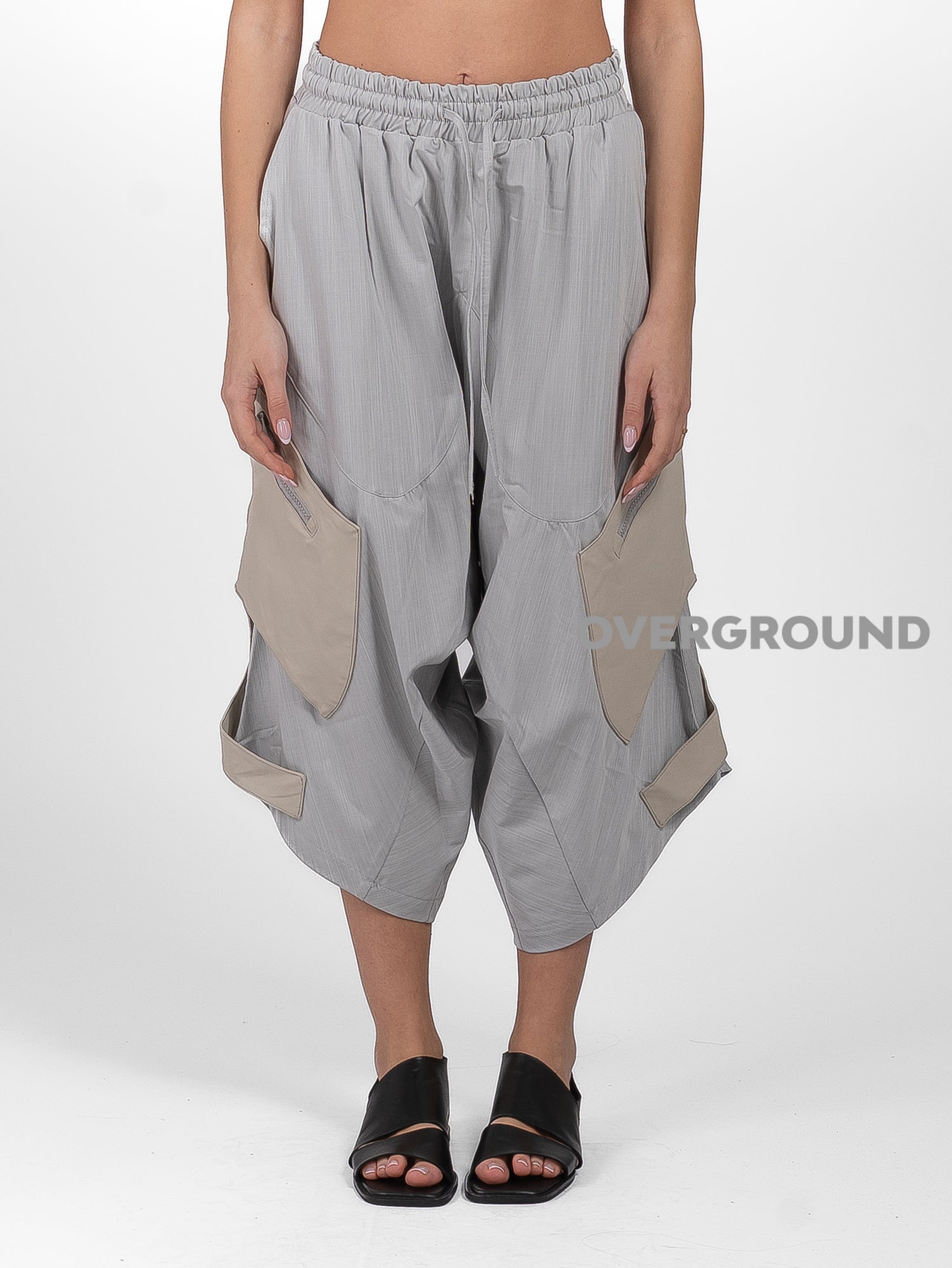 PANTALONE OVER CORTO IN FONDO CON TASCHE LATERALI - OVERGROUND STORE