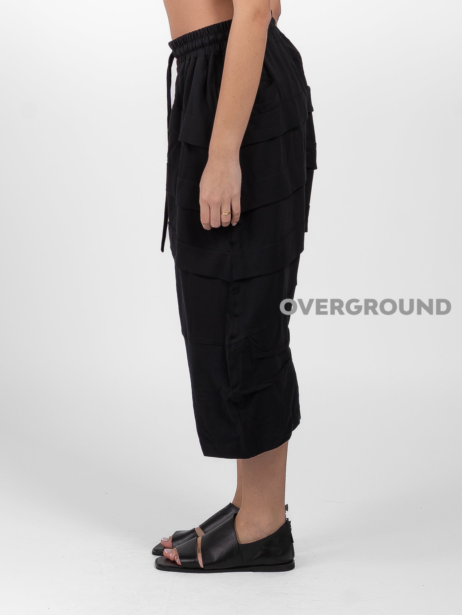 PANTALONE CORTO CAVALLO BASSO CON BALZE DAVANTI - OVERGROUND STORE