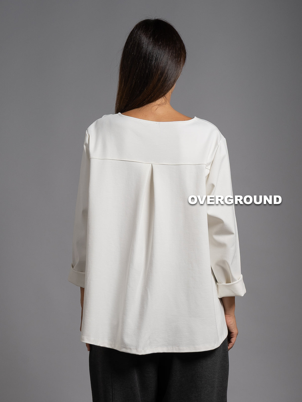 BLUSA OVER CON CUCITURE ASIMMETRICHE