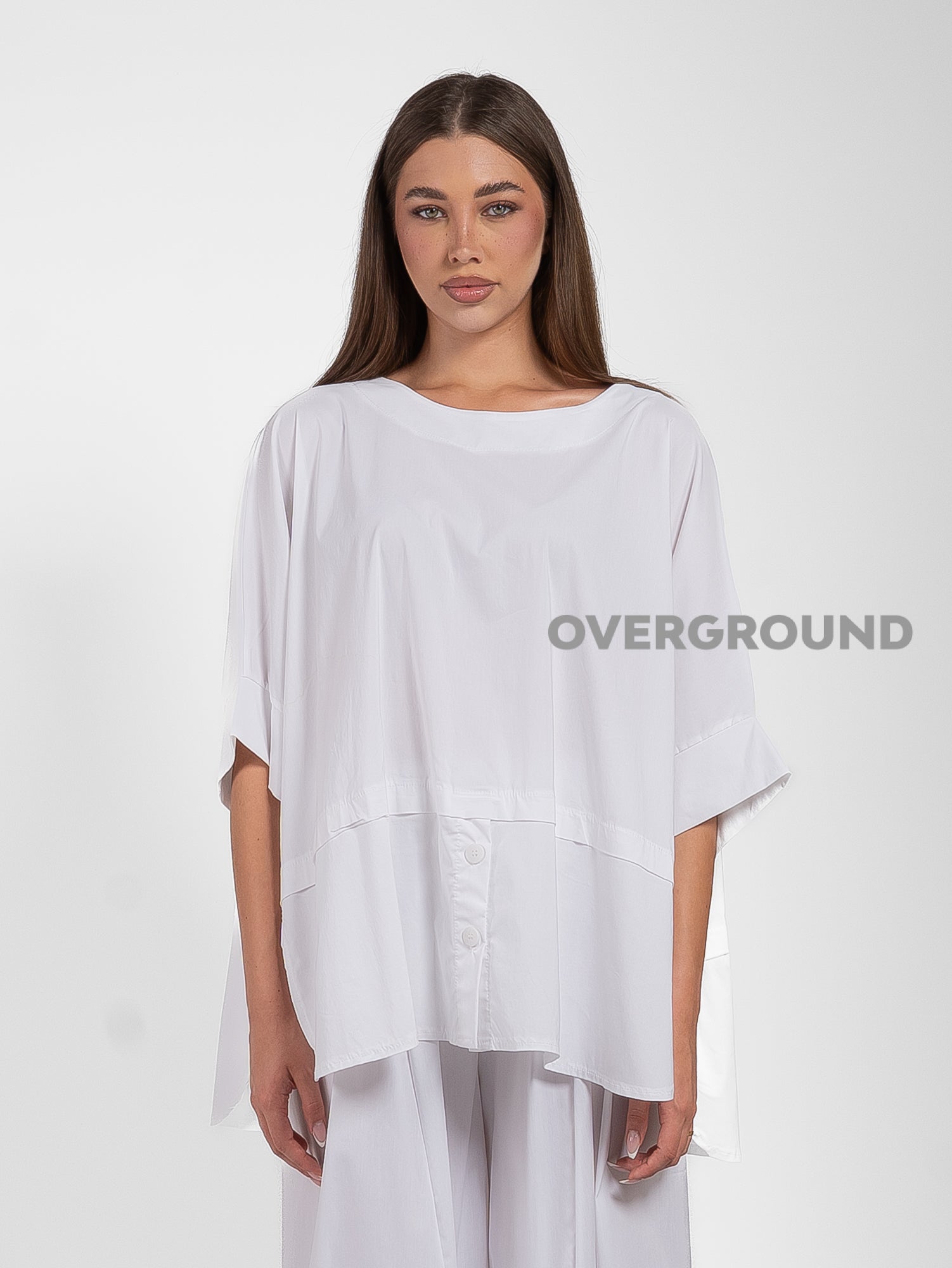 BLUSA OVER CON BALZA CON BOTTONI