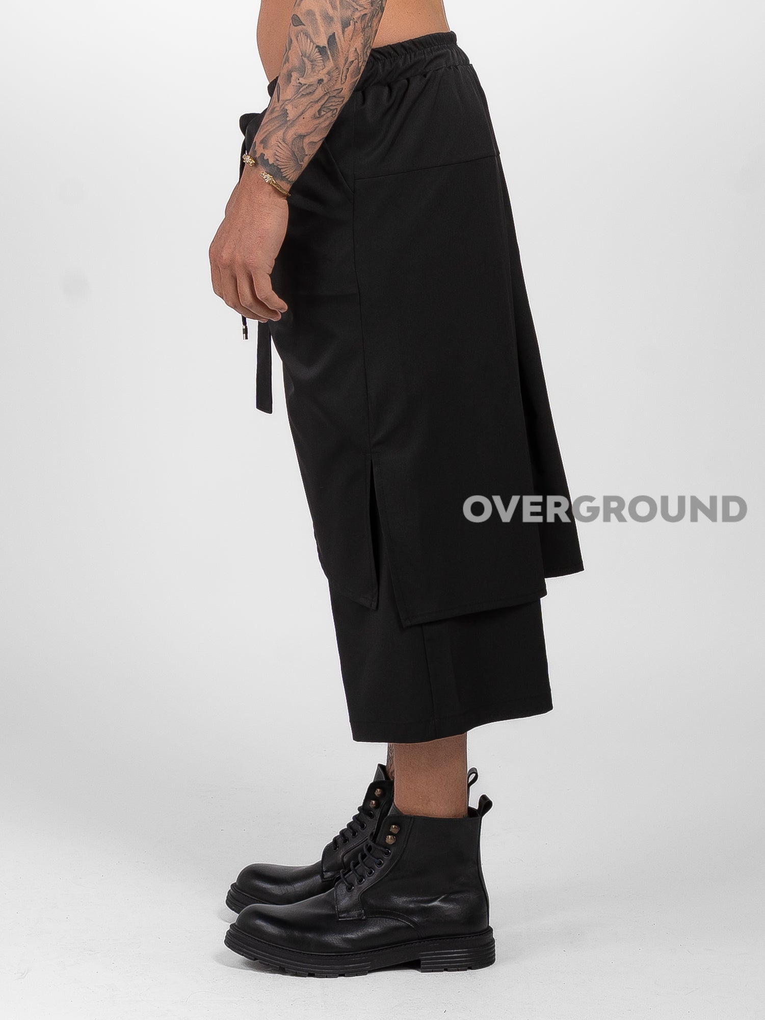 PANTALONE CON PATTINA FRONTALE E BOTTONI DIETRO - OVERGROUND STORE