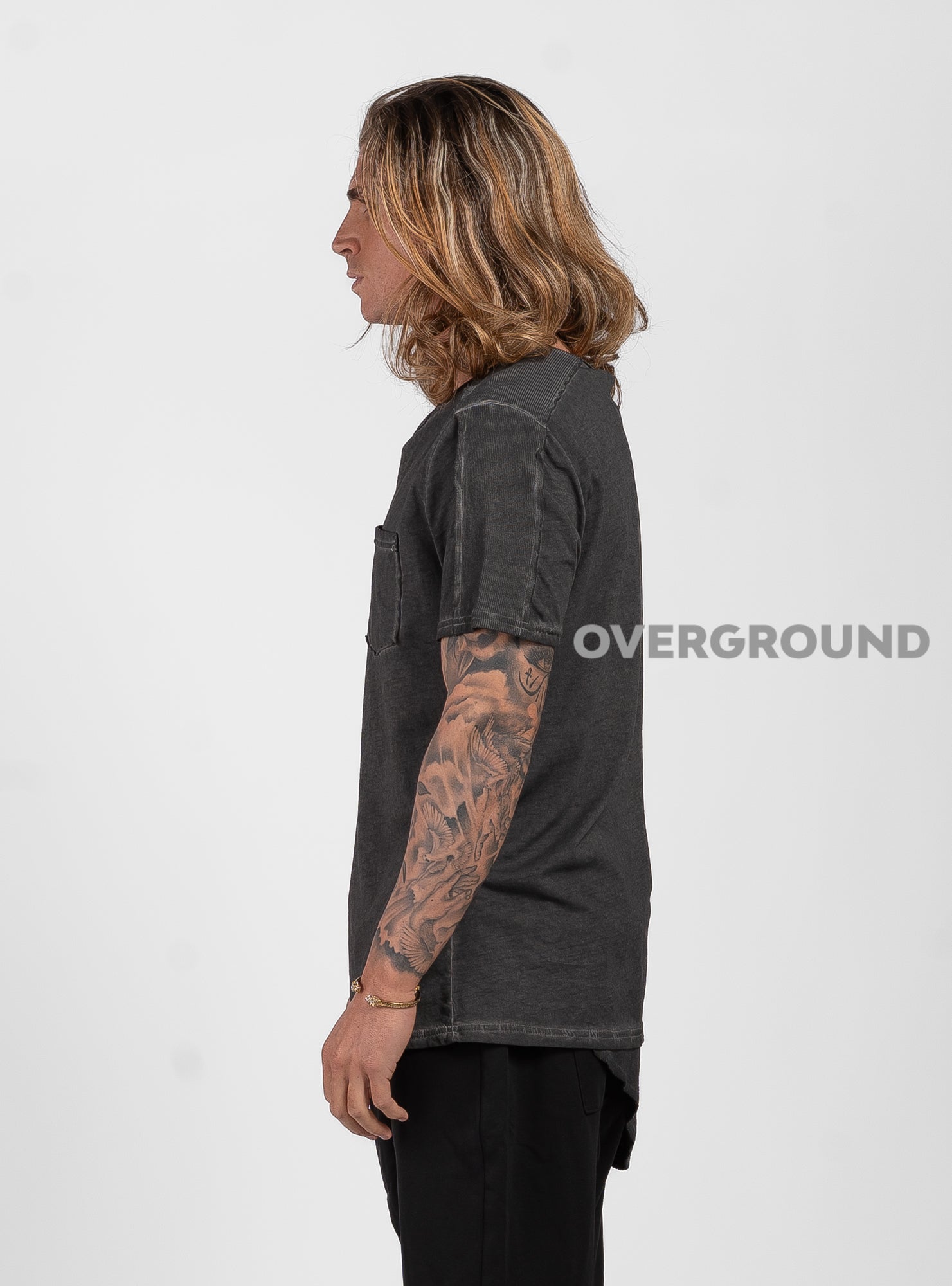 T- SHIRT CON PUNTA LATERALE E TASCHINO - OVERGROUND STORE
