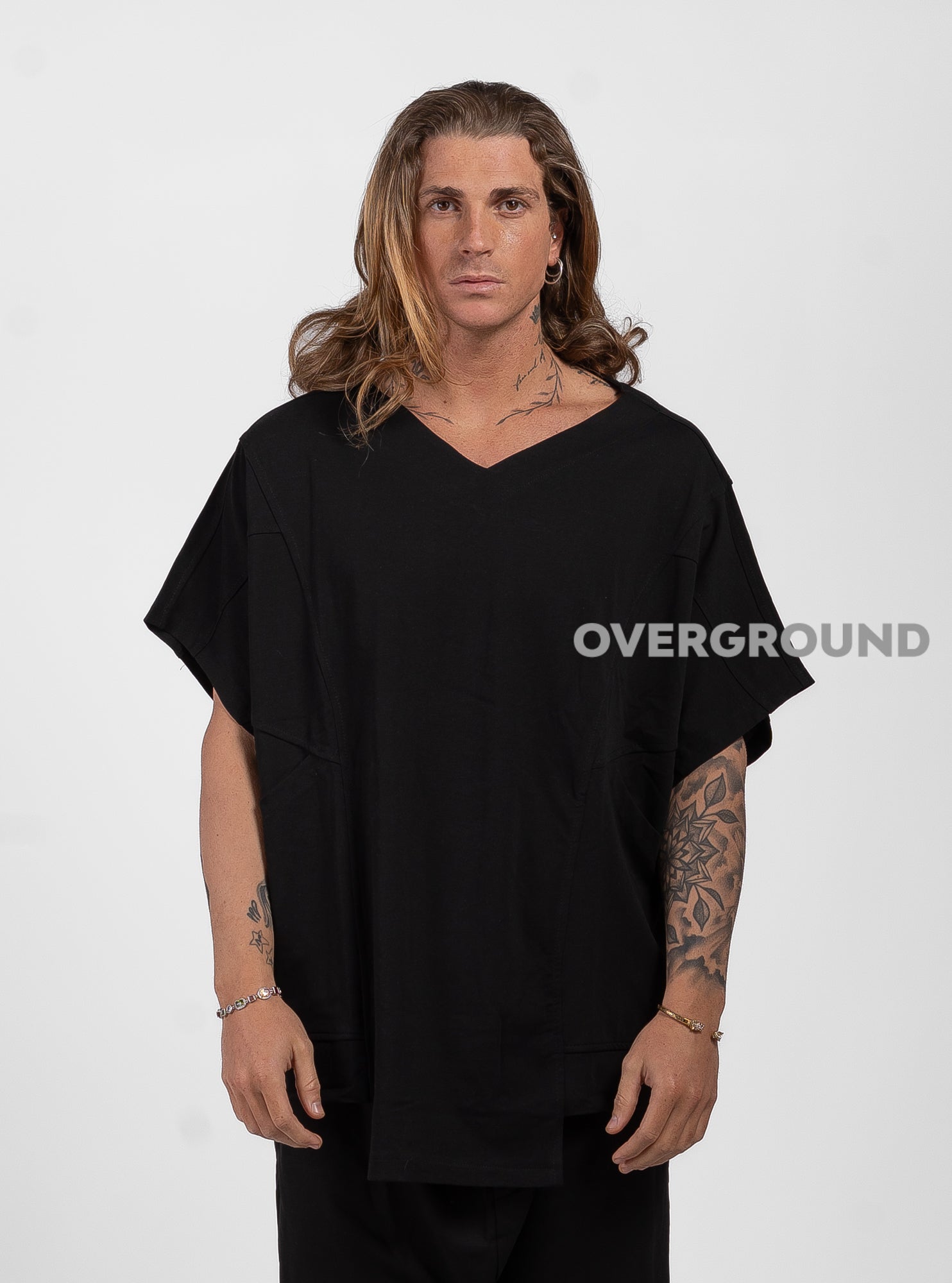 MAGLIA OVER CON CUCITURE E TASCHE FRONTALI - OVERGROUND STORE