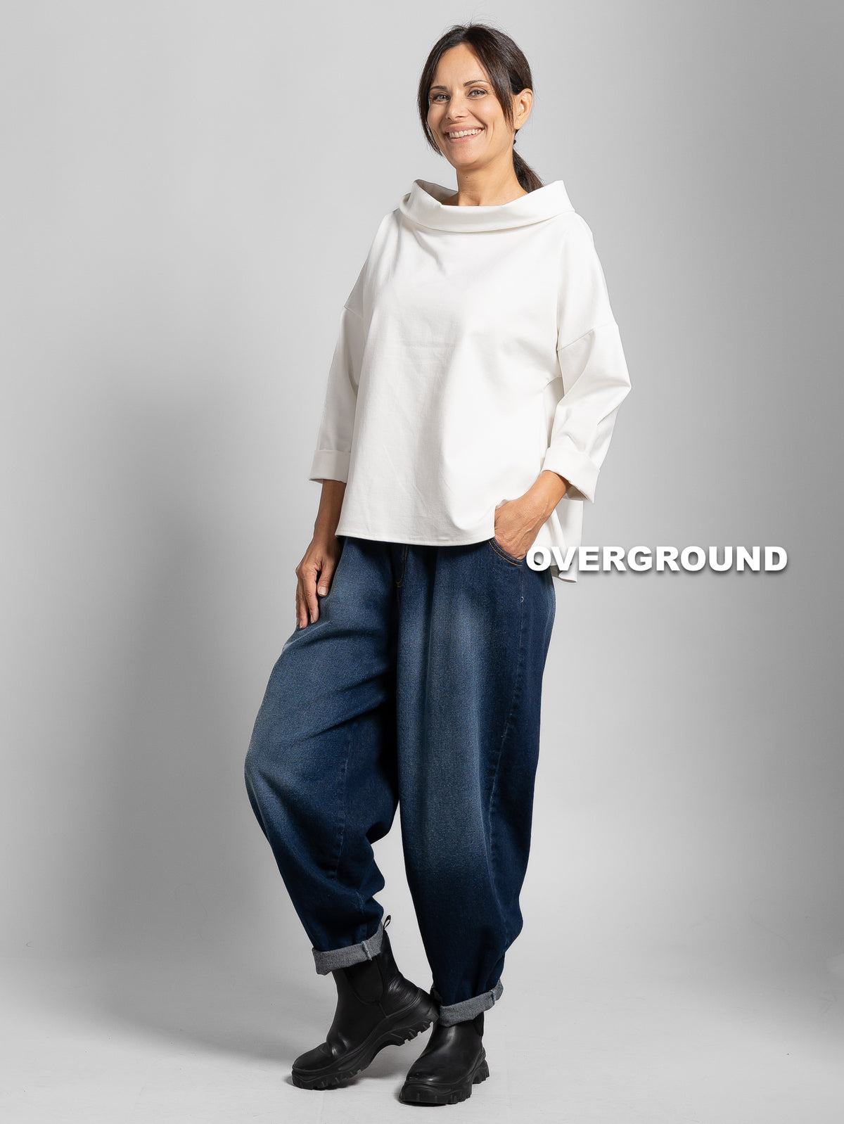 SUPER OVER WIDE LEG JEANS