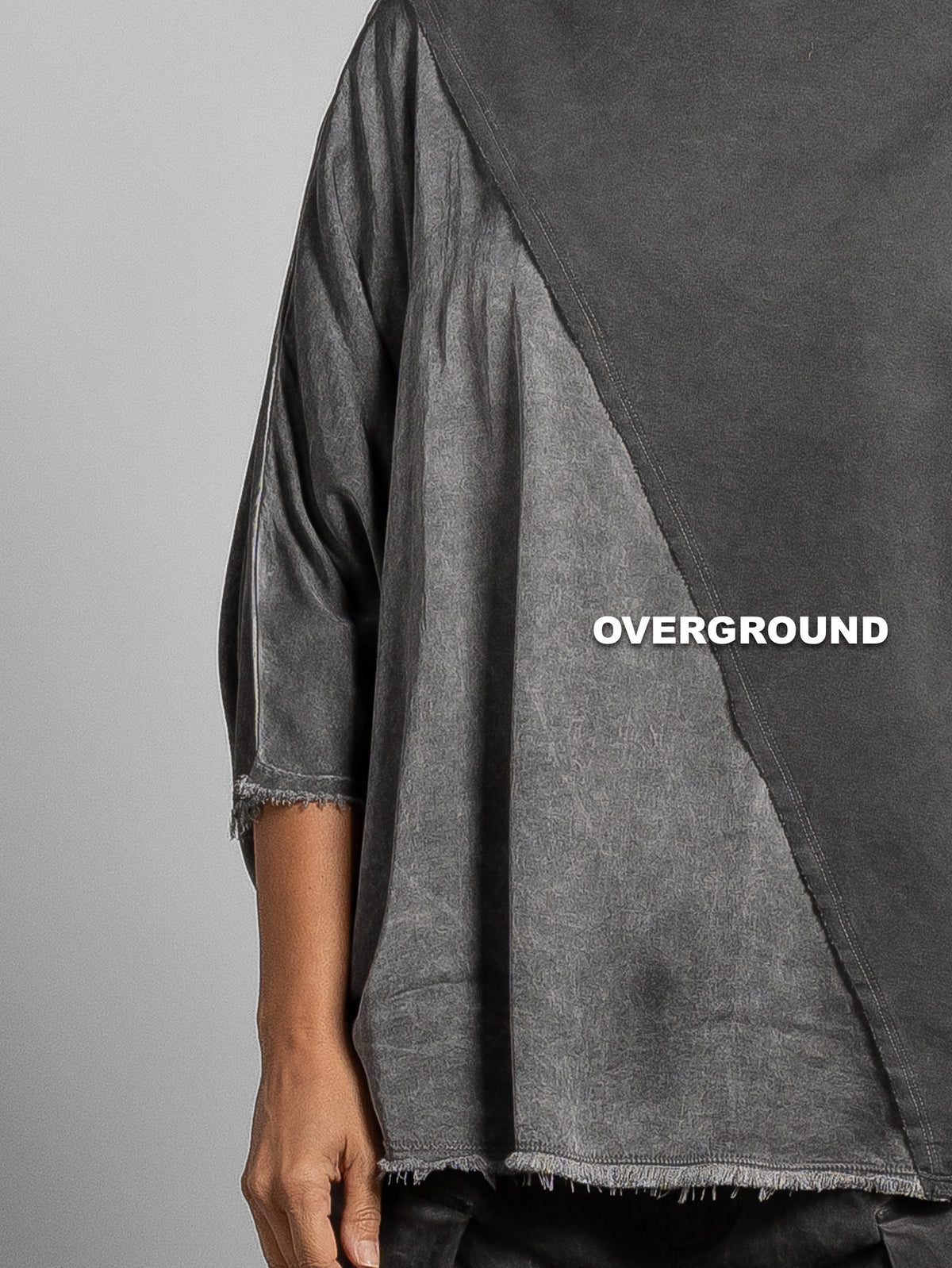 MAGLIA OVER DOPPIO TESSUTO MANICHE PIPISTRELLO