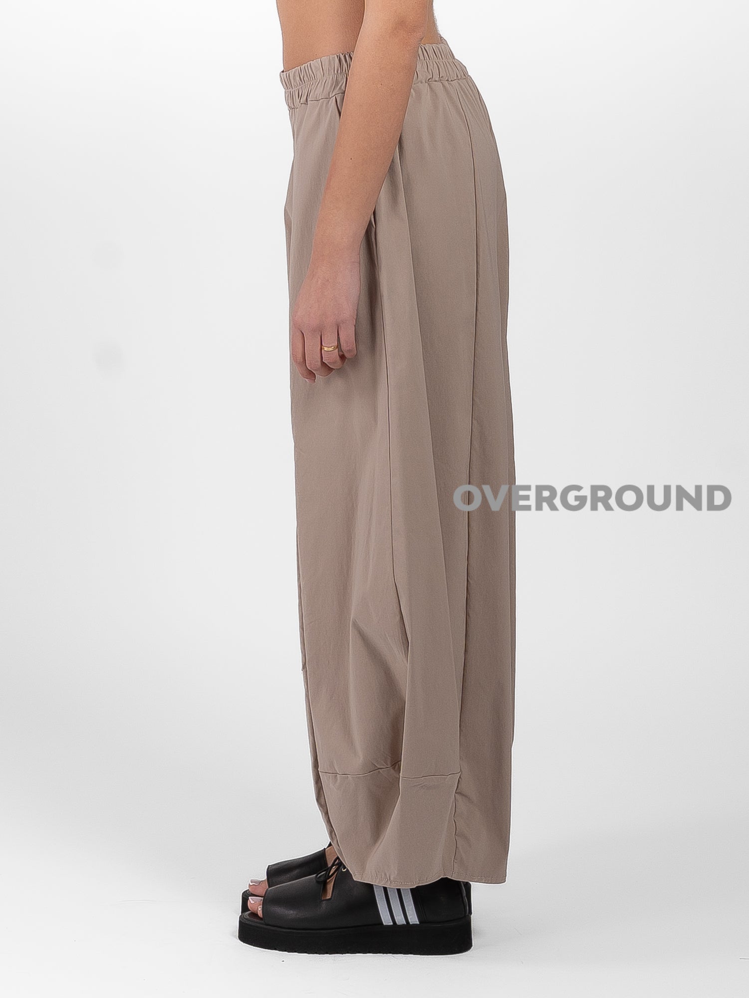 PANTALONE OVER CON RIPRESA IN FONDO - OVERGROUND STORE