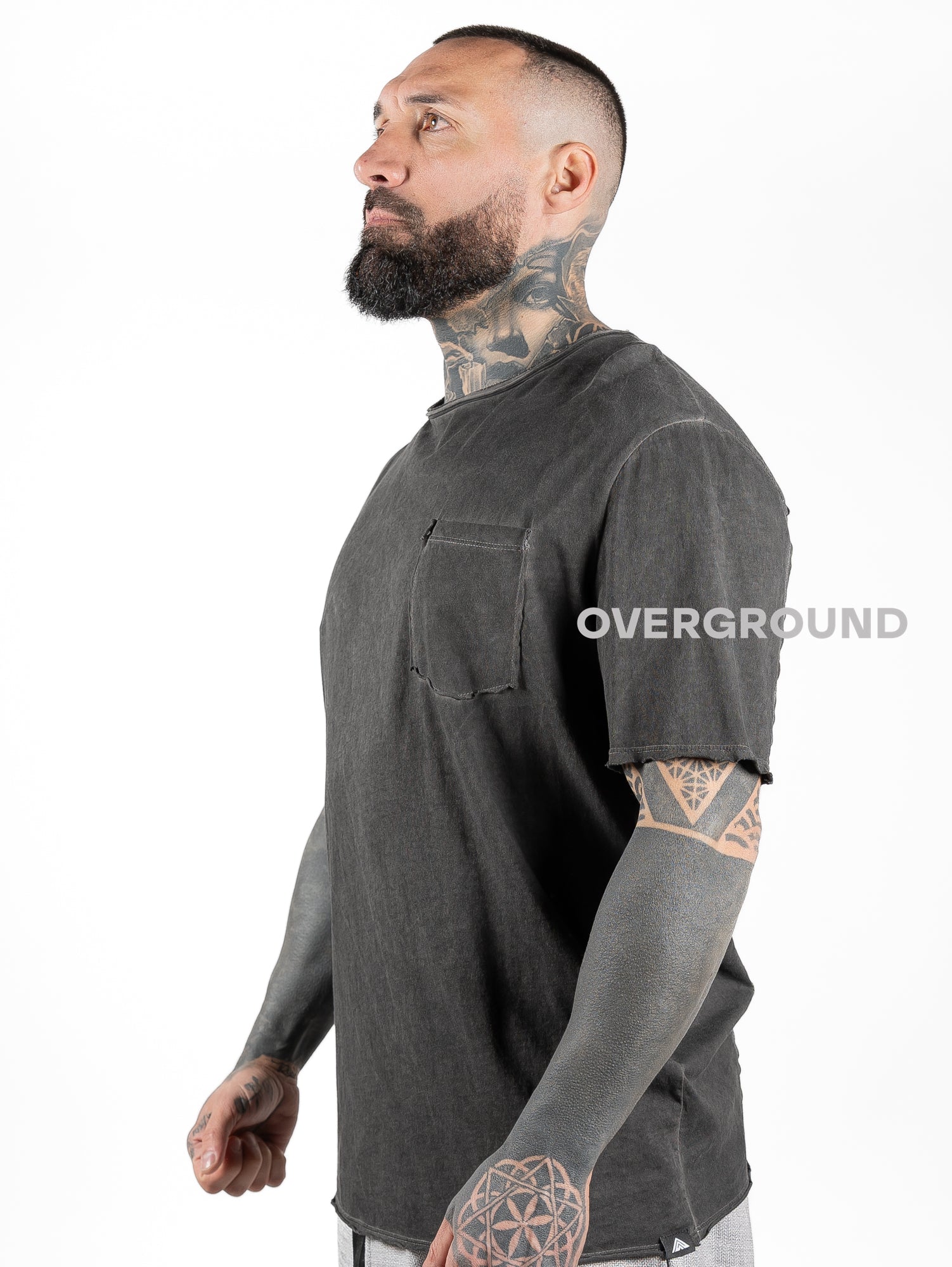 T-shirt con taschino piccolo - OVERGROUND STORE