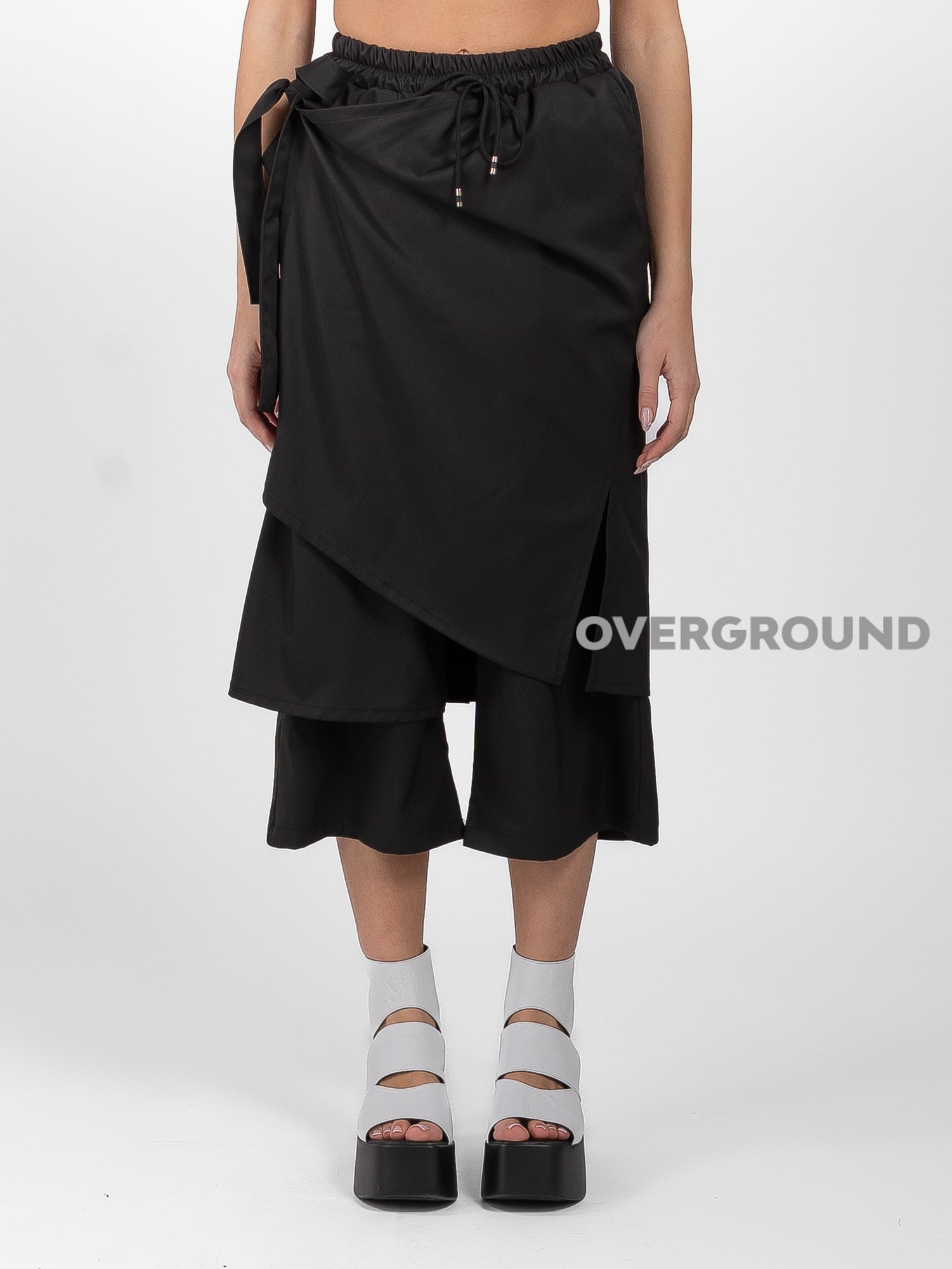 PANTALONE CORTO CON PAREO E BOTTONI DIETRO - OVERGROUND STORE
