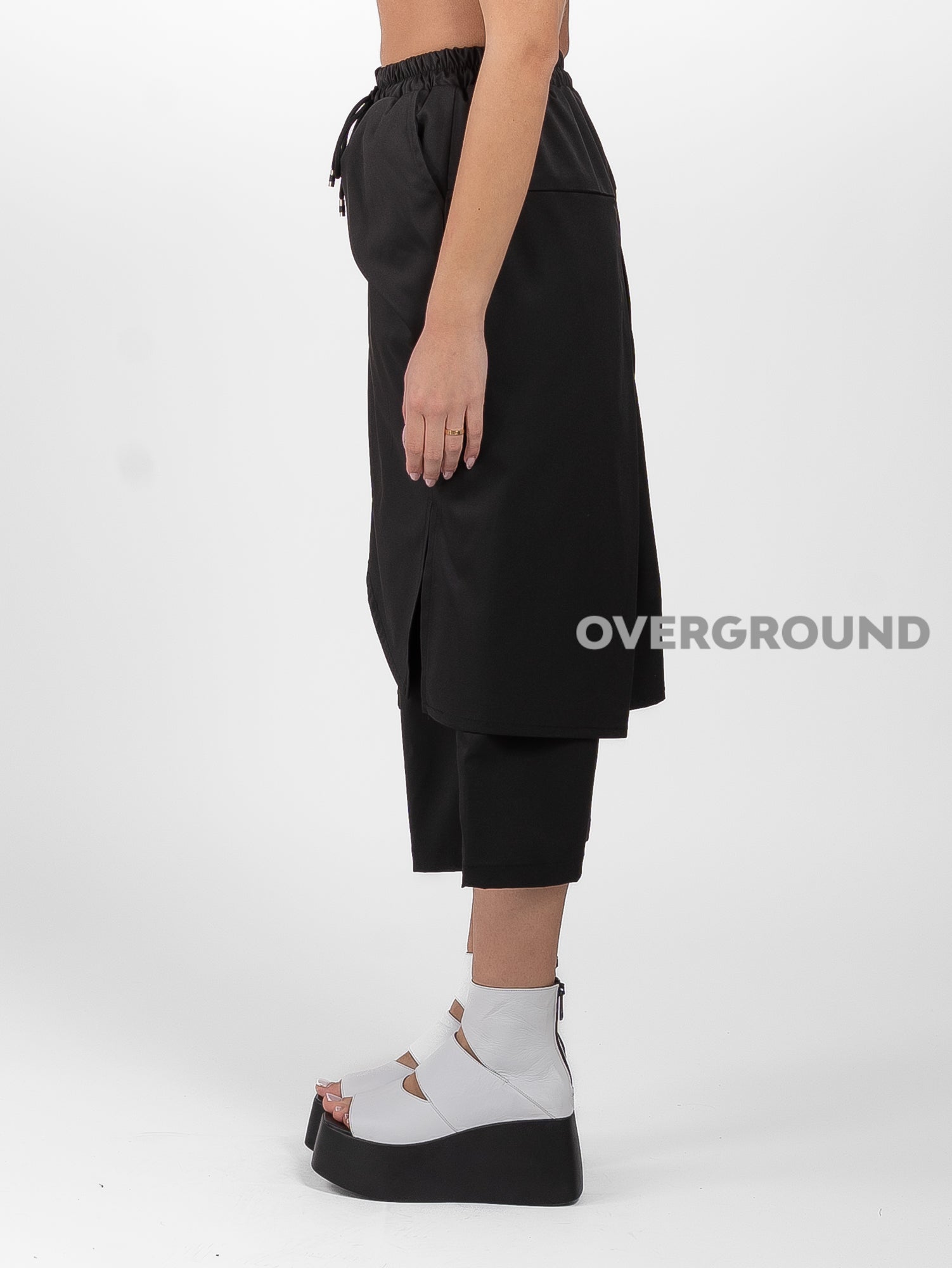 PANTALONE CORTO CON PAREO E BOTTONI DIETRO - OVERGROUND STORE