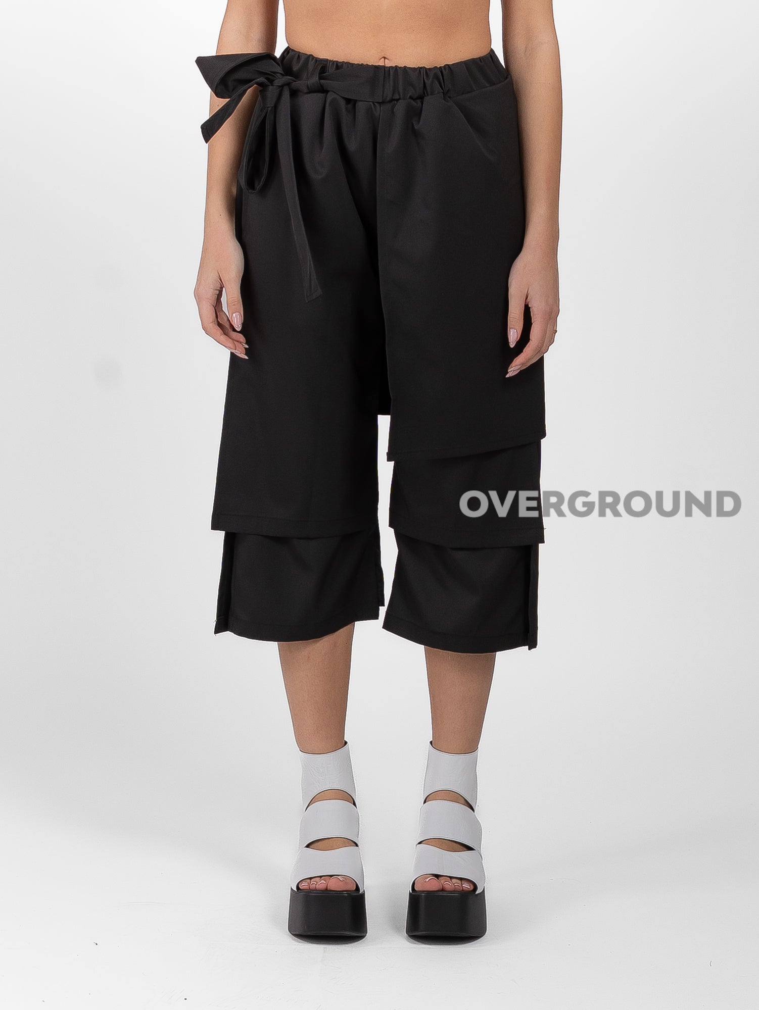 PANTALONE CORTO CON PATTINE FRONTALI E DOPPIO LACCIO - OVERGROUND STORE