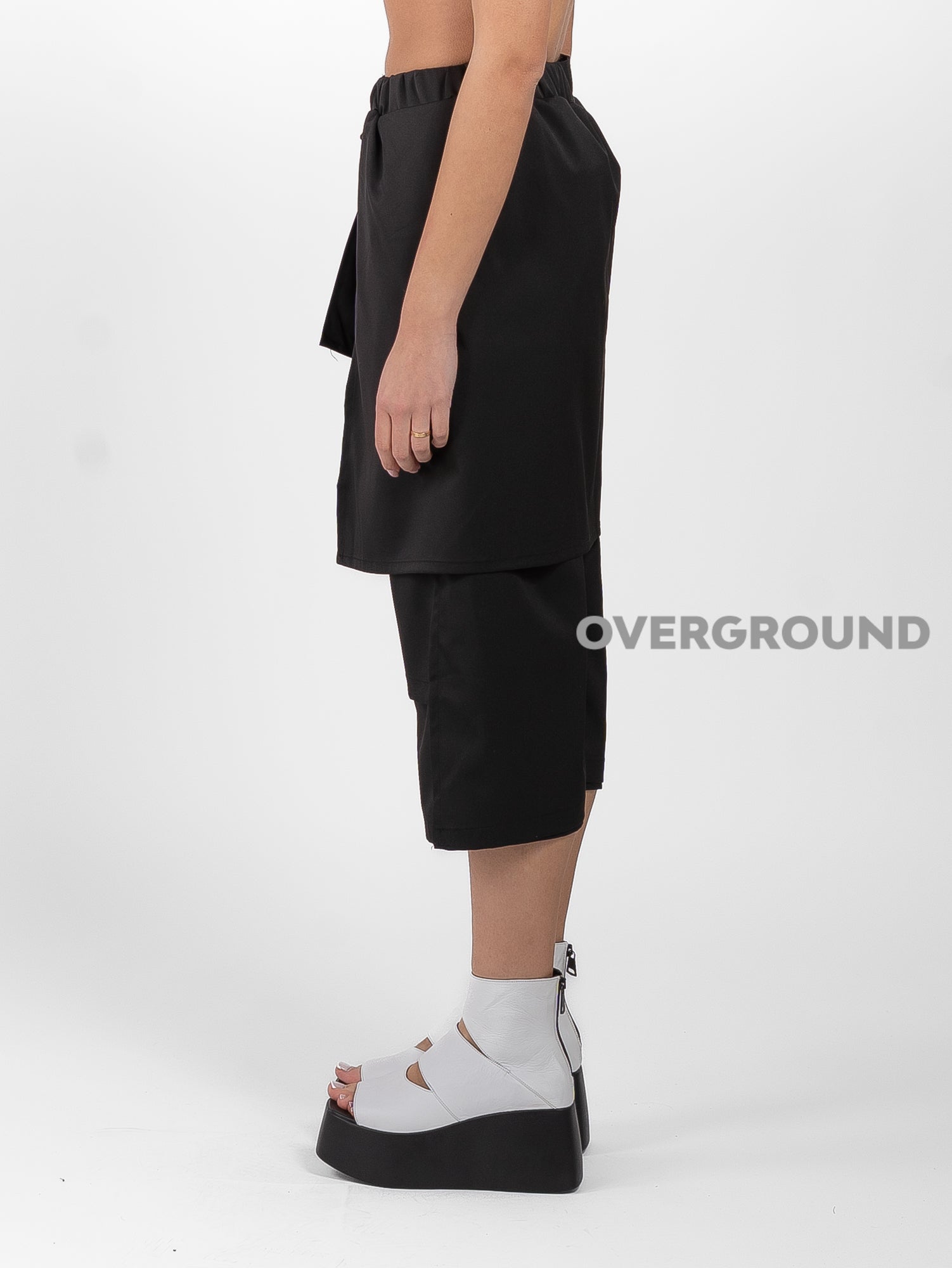 PANTALONE CORTO CON PATTINE FRONTALI E DOPPIO LACCIO - OVERGROUND STORE