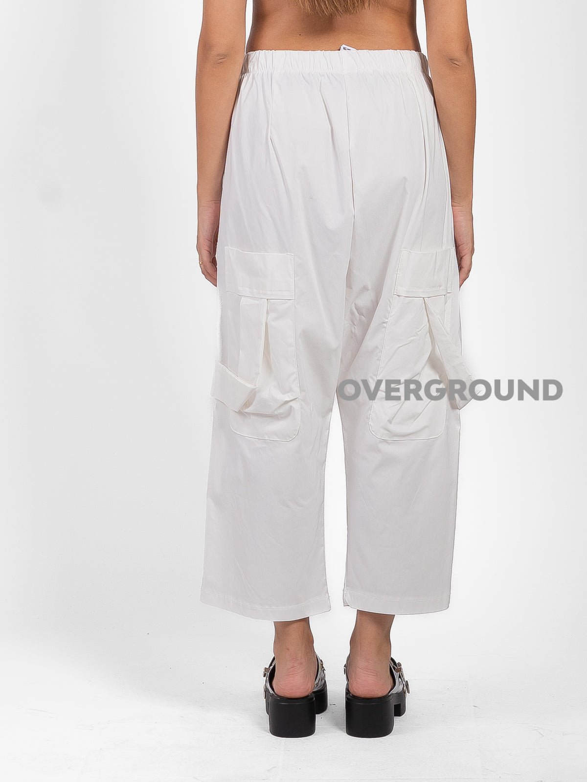 PANTALONE OVER GAMBULE LARGO CON TASCONI DIETRO