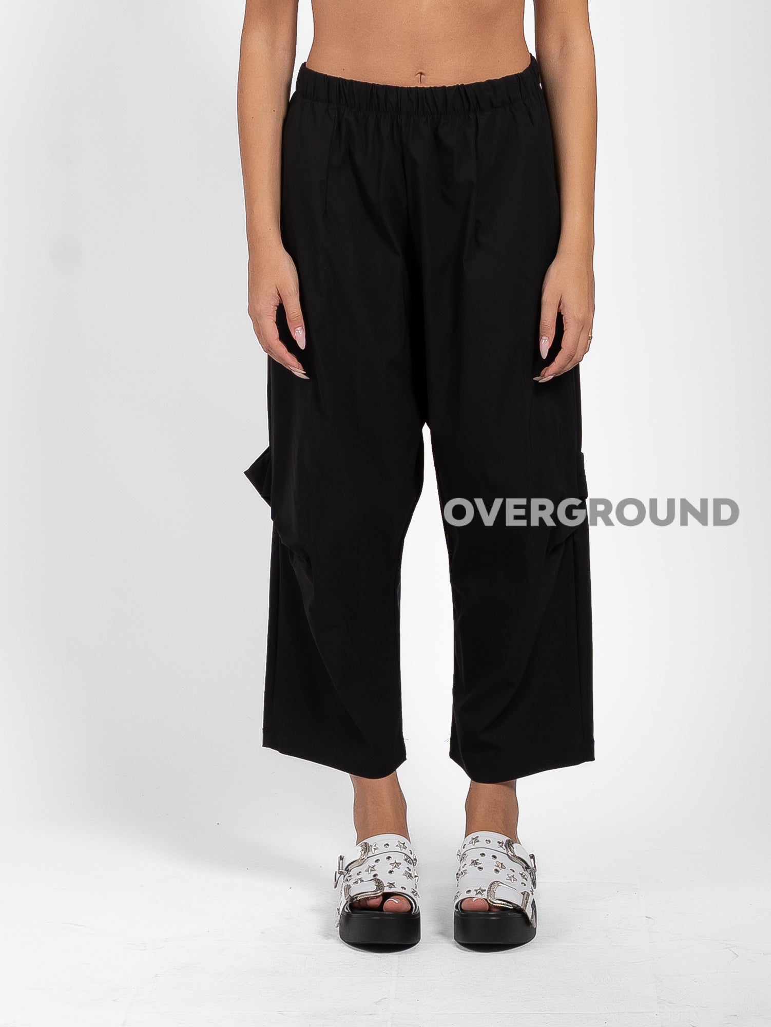 PANTALONE OVER GAMBULE LARGO CON TASCONI DIETRO