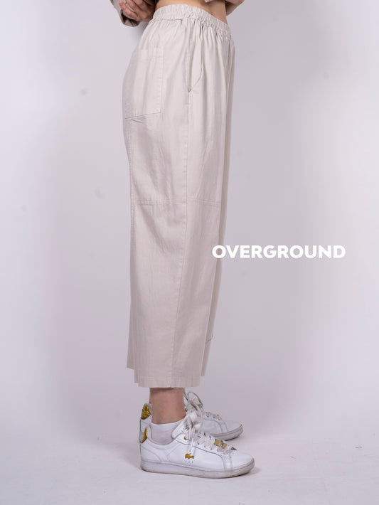 PANTALONE OVER CON TASCHE E CUCITURE SUL GAMBULE