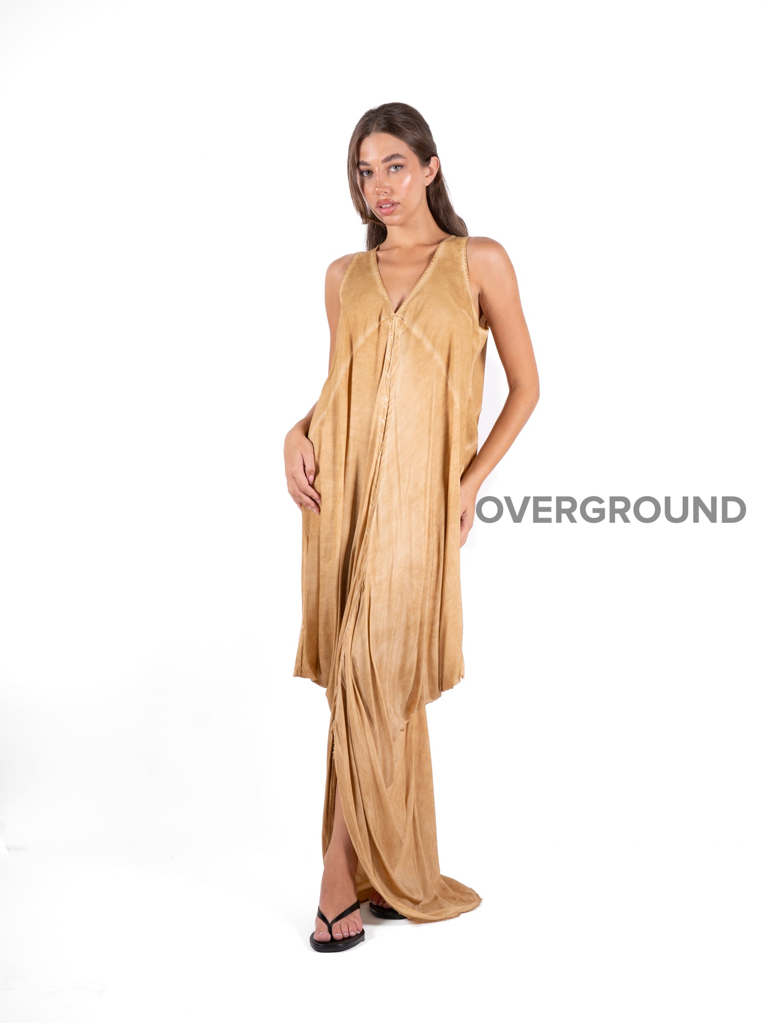 ABITO SMANICATO CON RIPRESA FRONTALE - OVERGROUND STORE