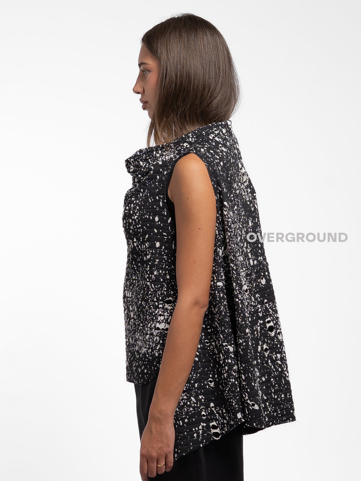 MAGLIA SMANICATA ASIMMETRICA - OVERGROUND STORE