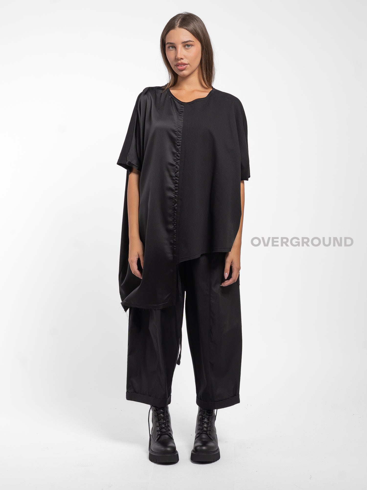 MAGLIA OVER ASIMMETRICA CON CUCITURA DAVANTI - OVERGROUND STORE