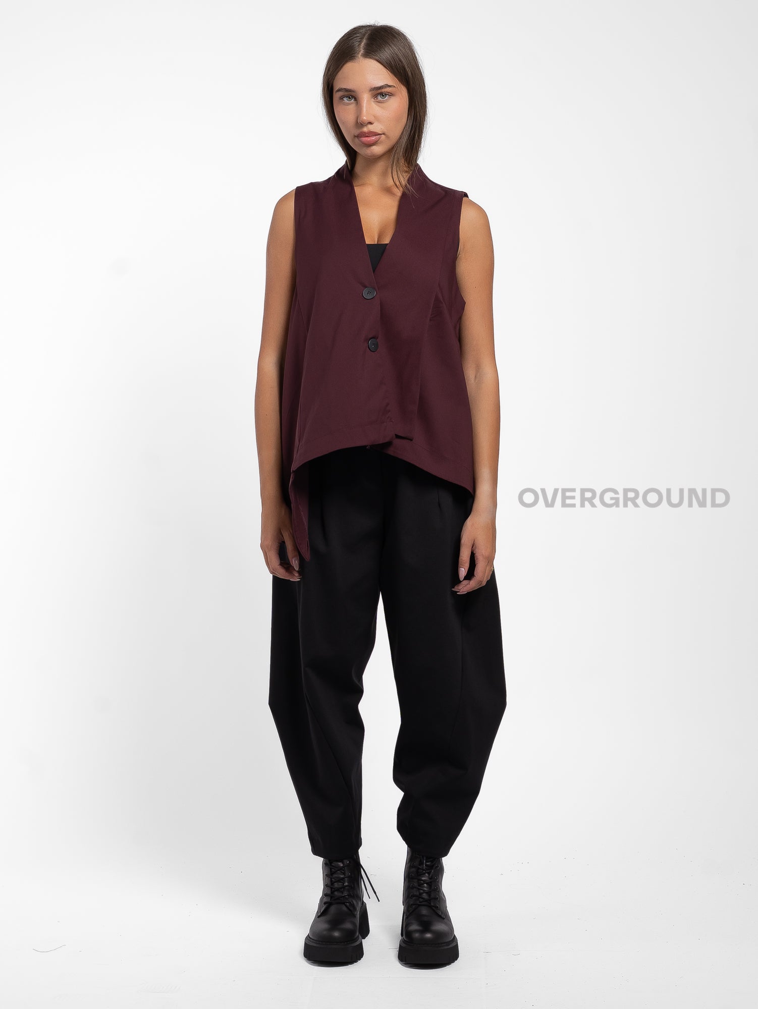 PANTALONE OVER CON CUCITURE DAVANTI TESSUTO TECNICO