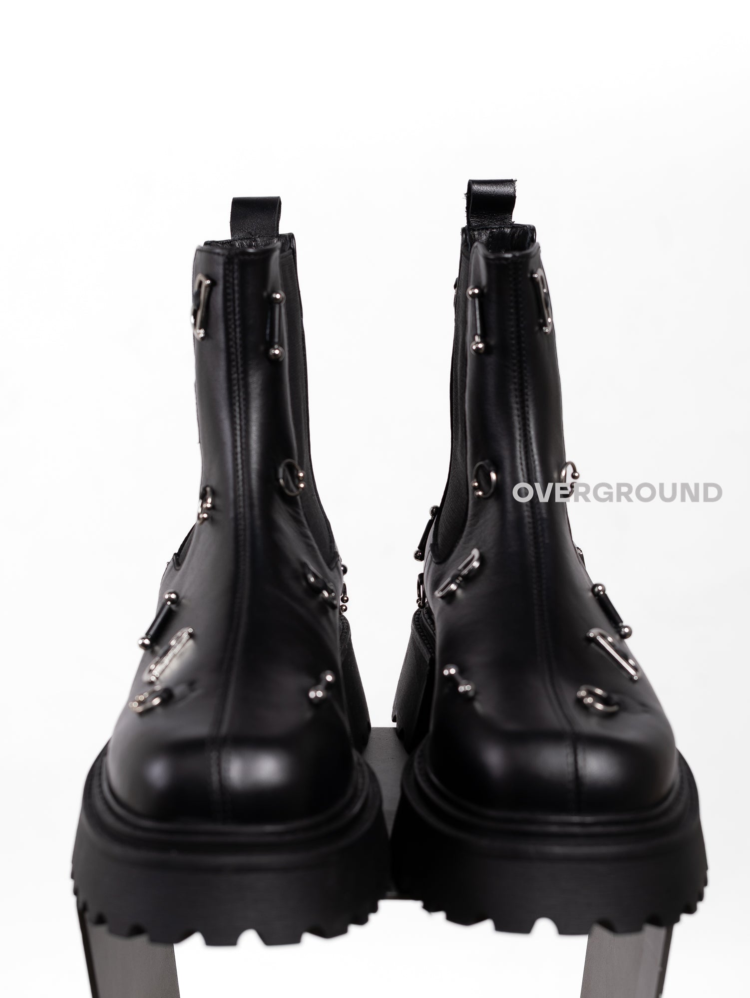 STIVALETTO IN PELLE CON CIONDOLI - OVERGROUND STORE