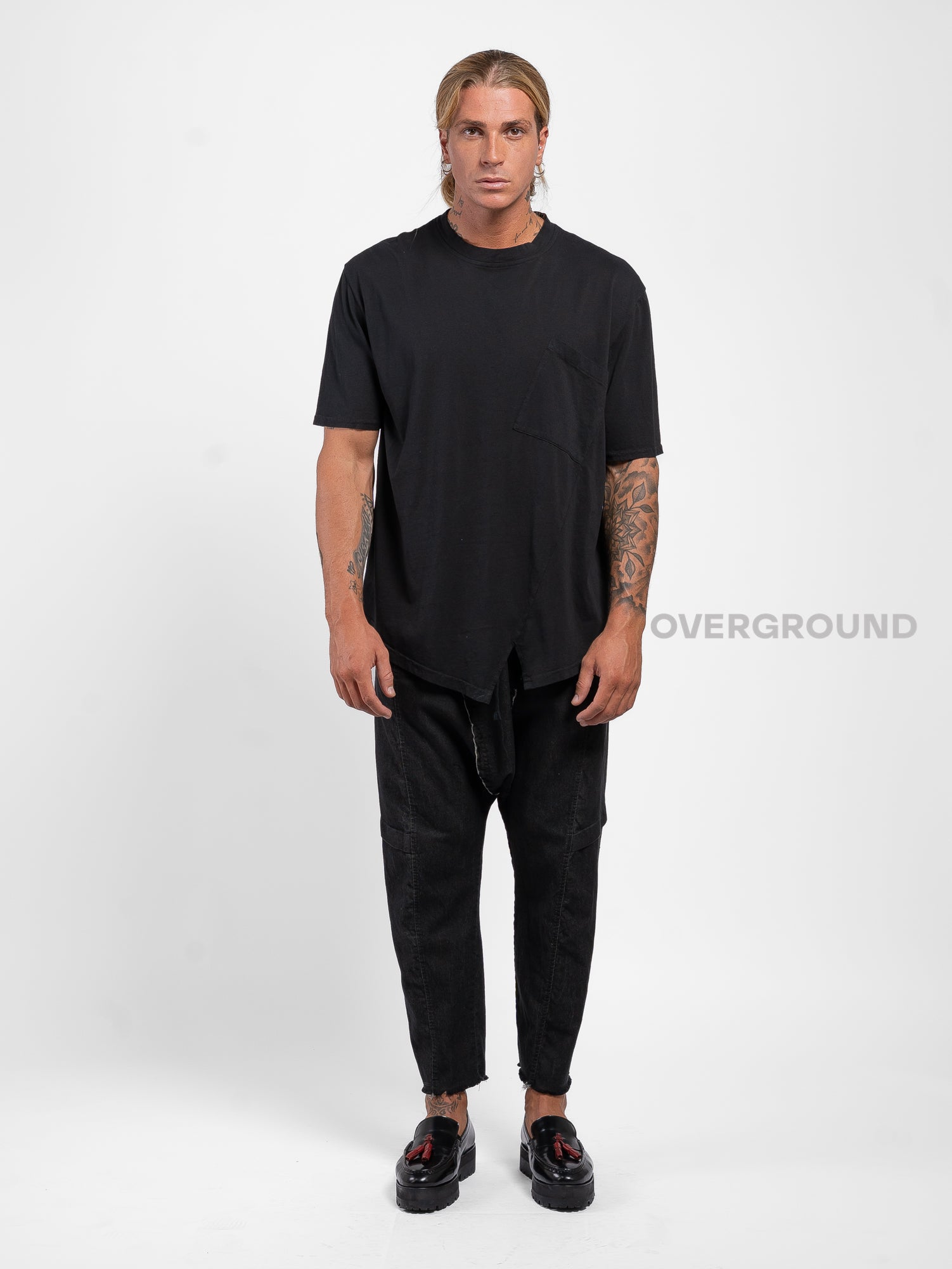 T-SHIRT CON TASCHINO DAVANTI E CUCITURA - OVERGROUND STORE
