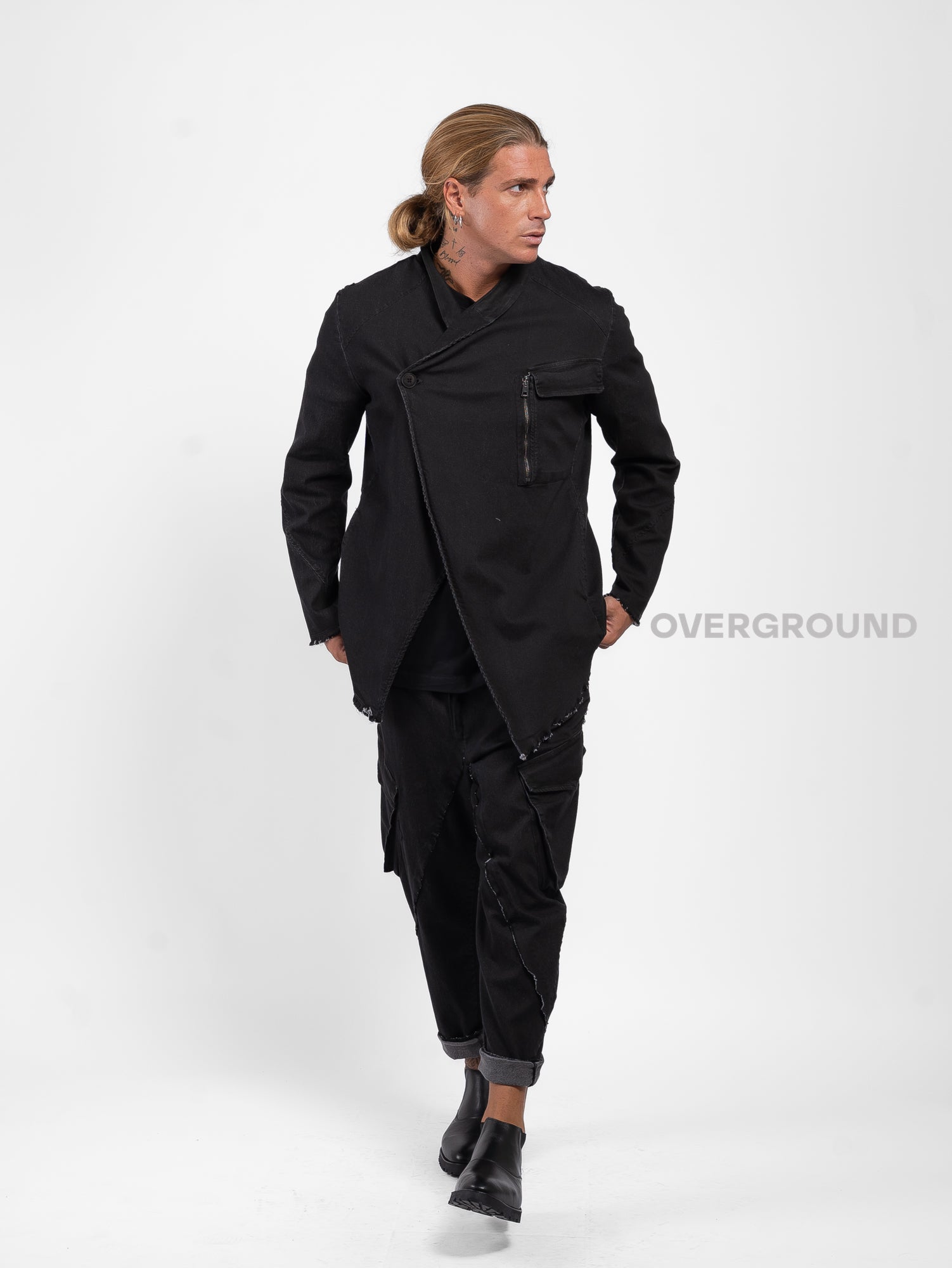 GIACCA CON ABBOTTONATURA TRASVERSALE Z - OVERGROUND STORE