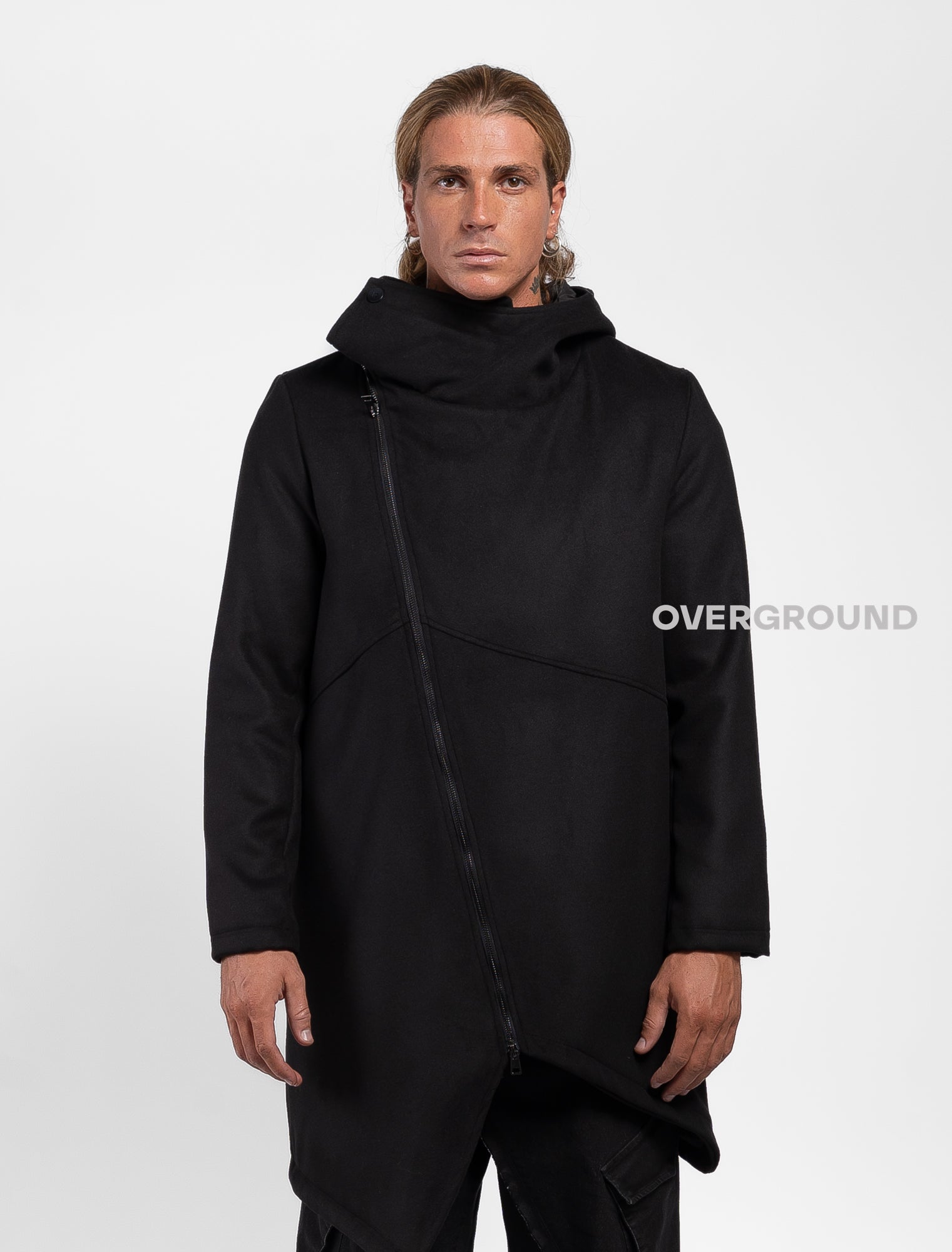 Giaccone con cerniera trasversale e bottone a chiudere - OVERGROUND STORE