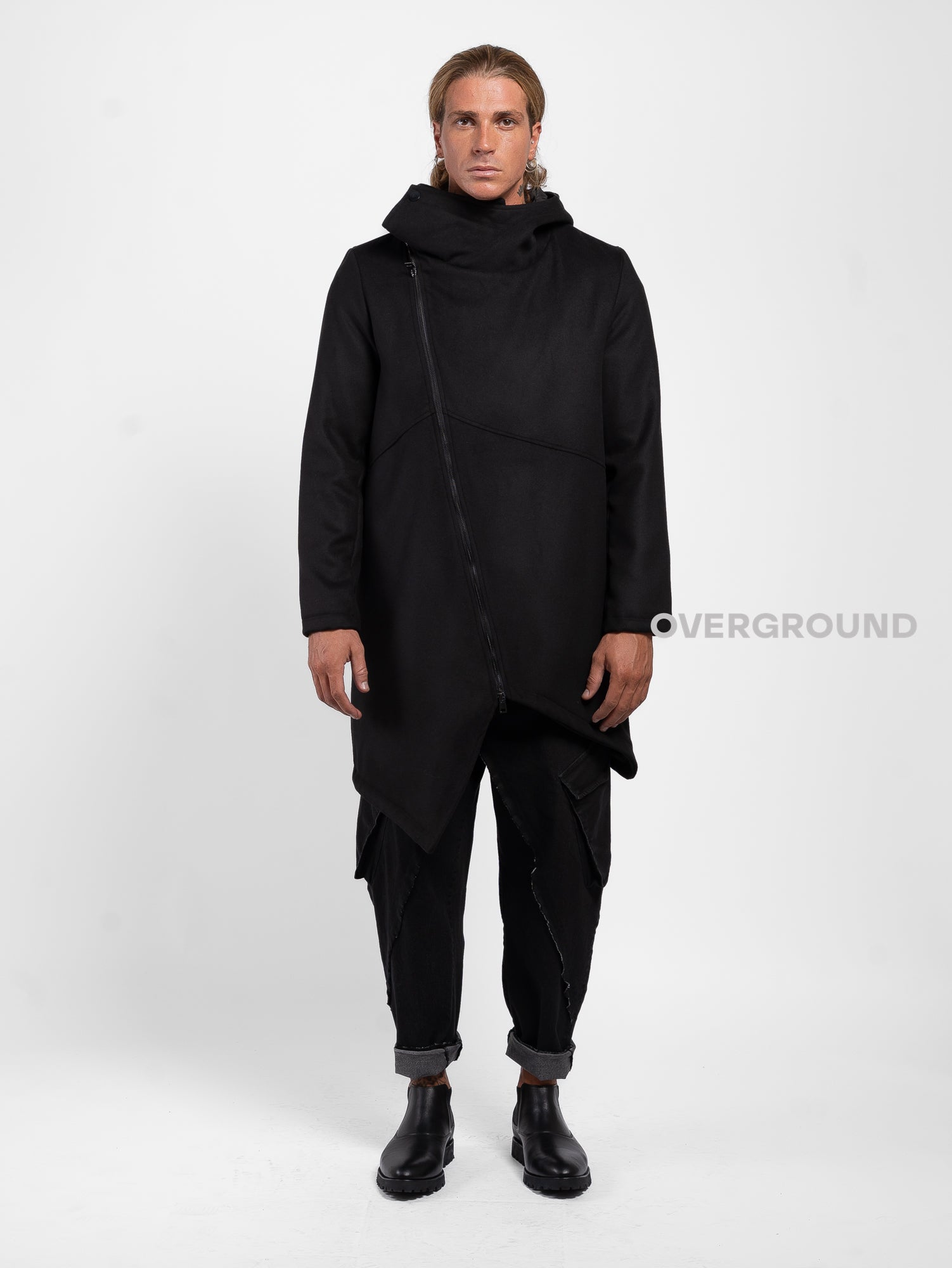 Giaccone con cerniera trasversale e bottone a chiudere - OVERGROUND STORE