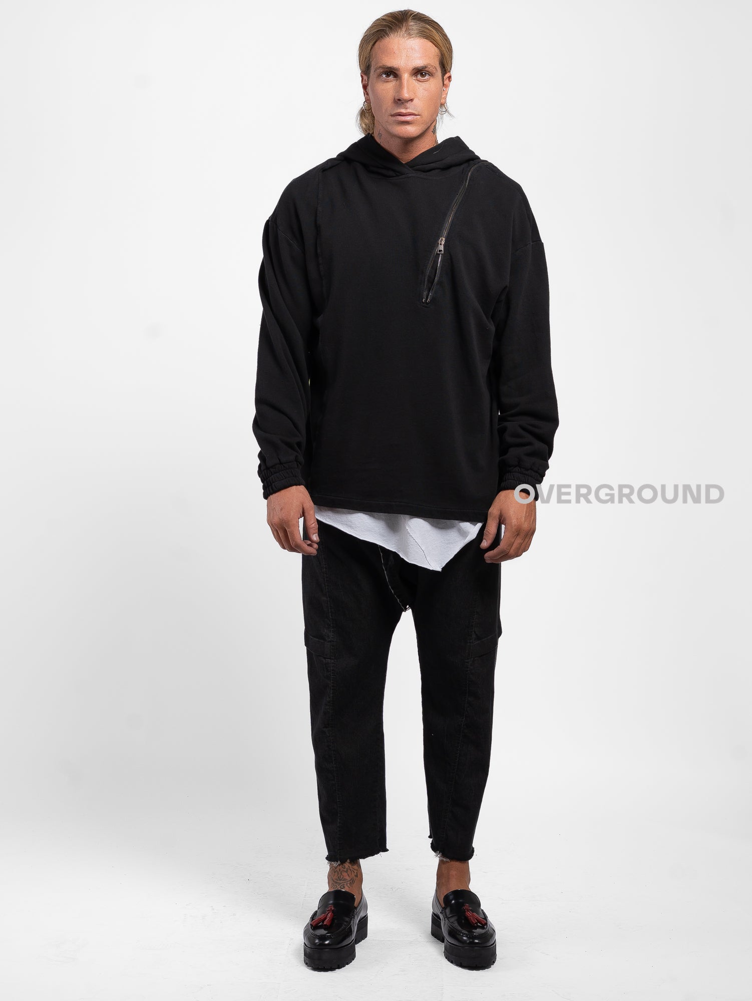 FELPA CON CERNIERA DAVANTI E CAPPUCCIO - OVERGROUND STORE