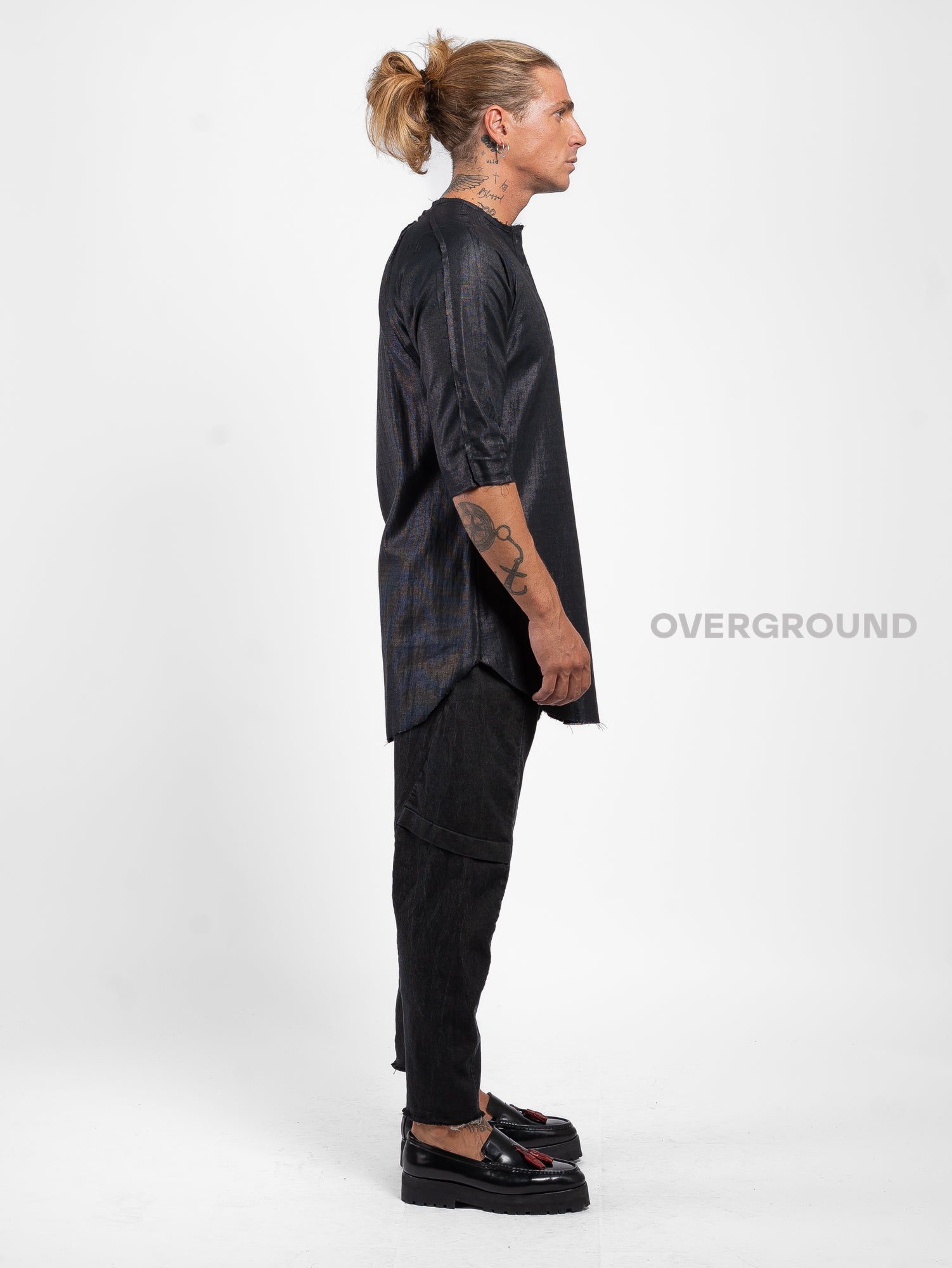 Maglia asimmetrica con bottoni - OVERGROUND STORE