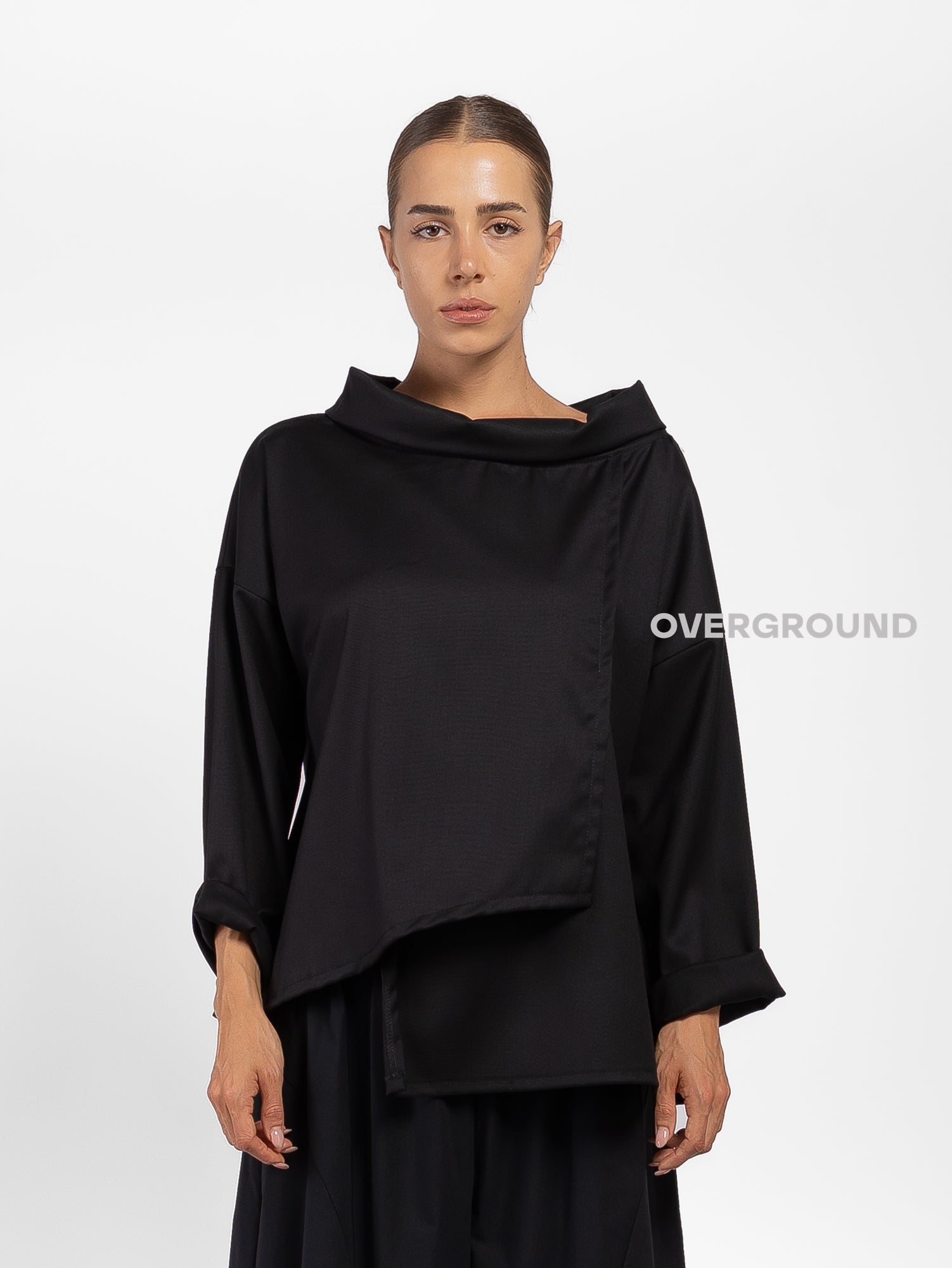 BLUSA OVER ASIMMETRICA CON COLLO A BARCA - OVERGROUND STORE