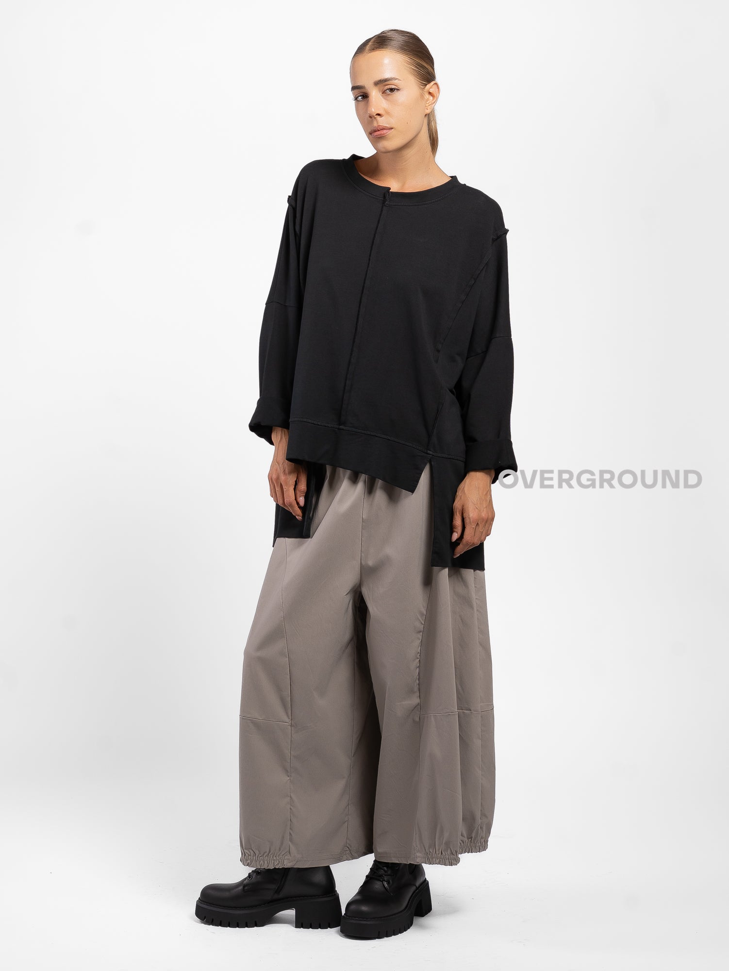 MAGLIA ASIMMETRICA LARGA - OVERGROUND STORE