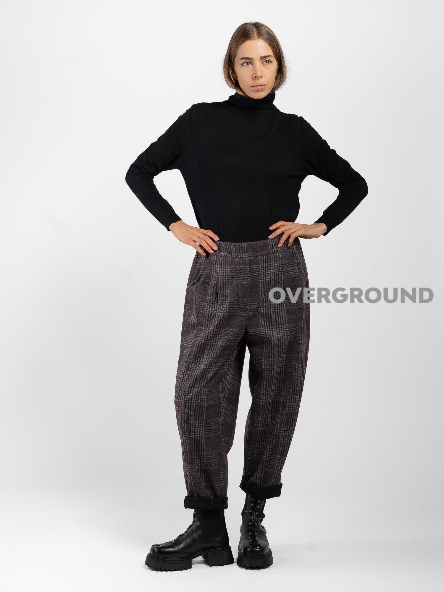 Pantalone in fantasia con tasche laterali