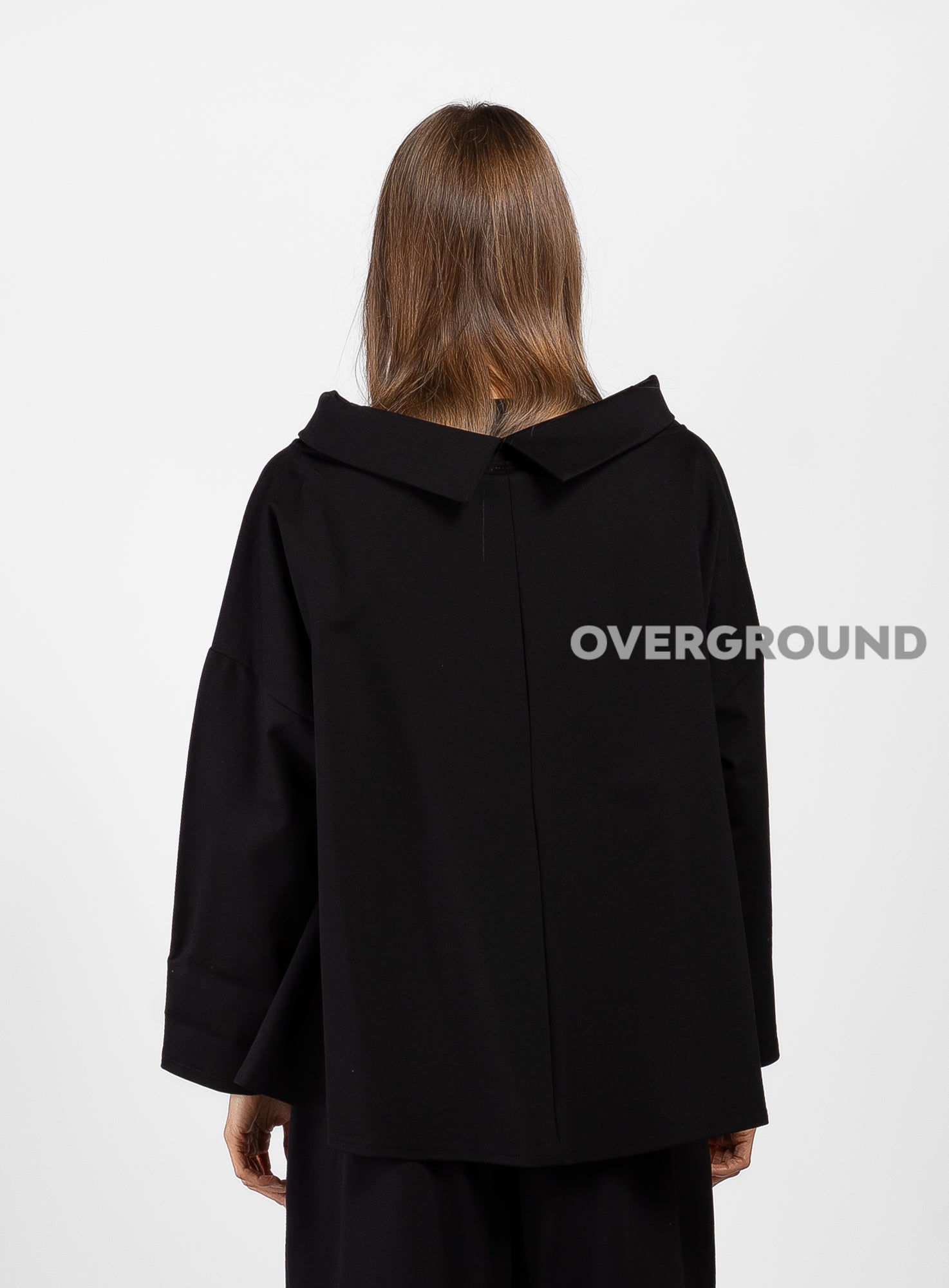 SHORT BLOUSE WITH BOAT NECK