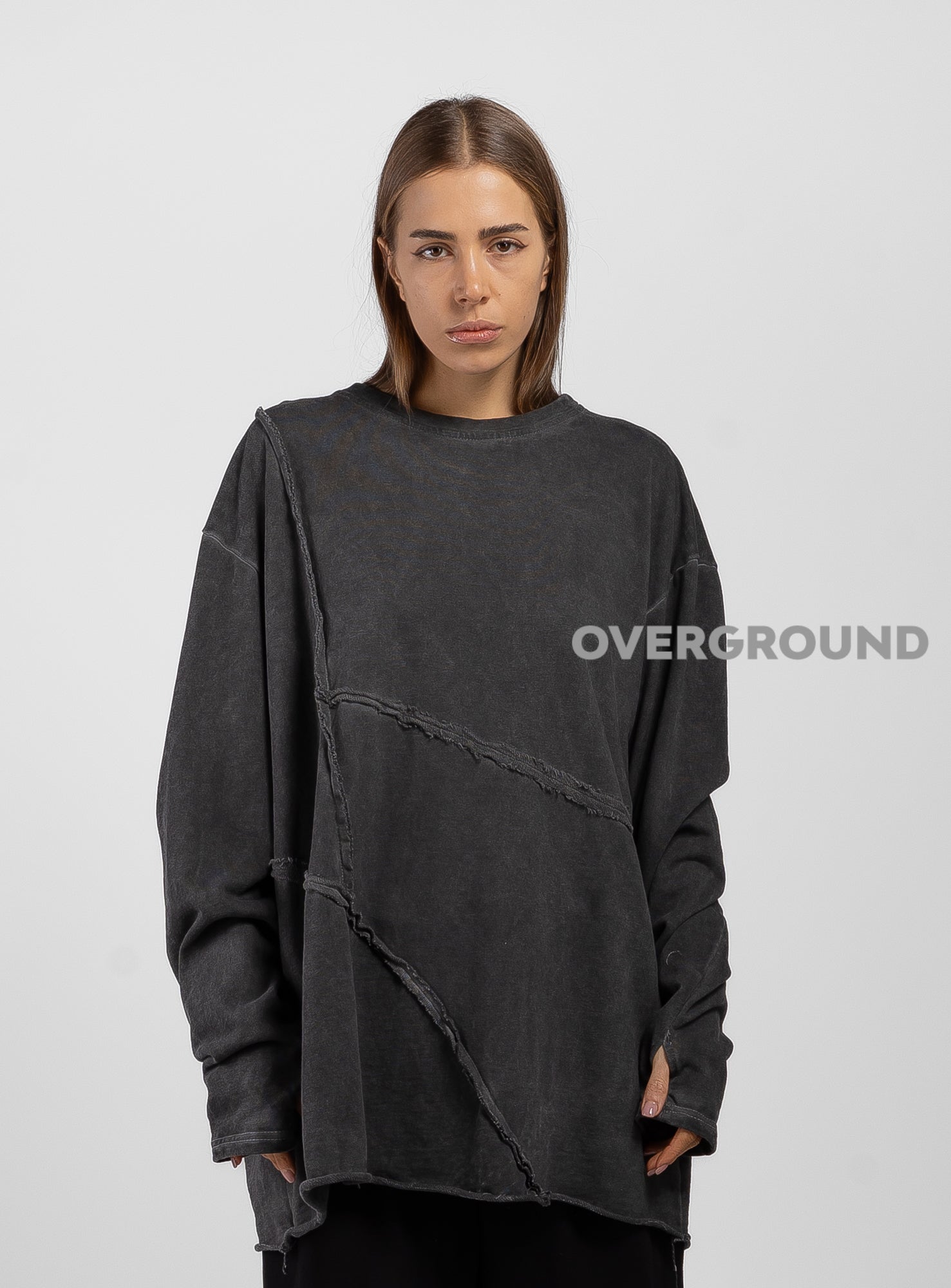 OVERSIZED SWEATER WITH SEAMS