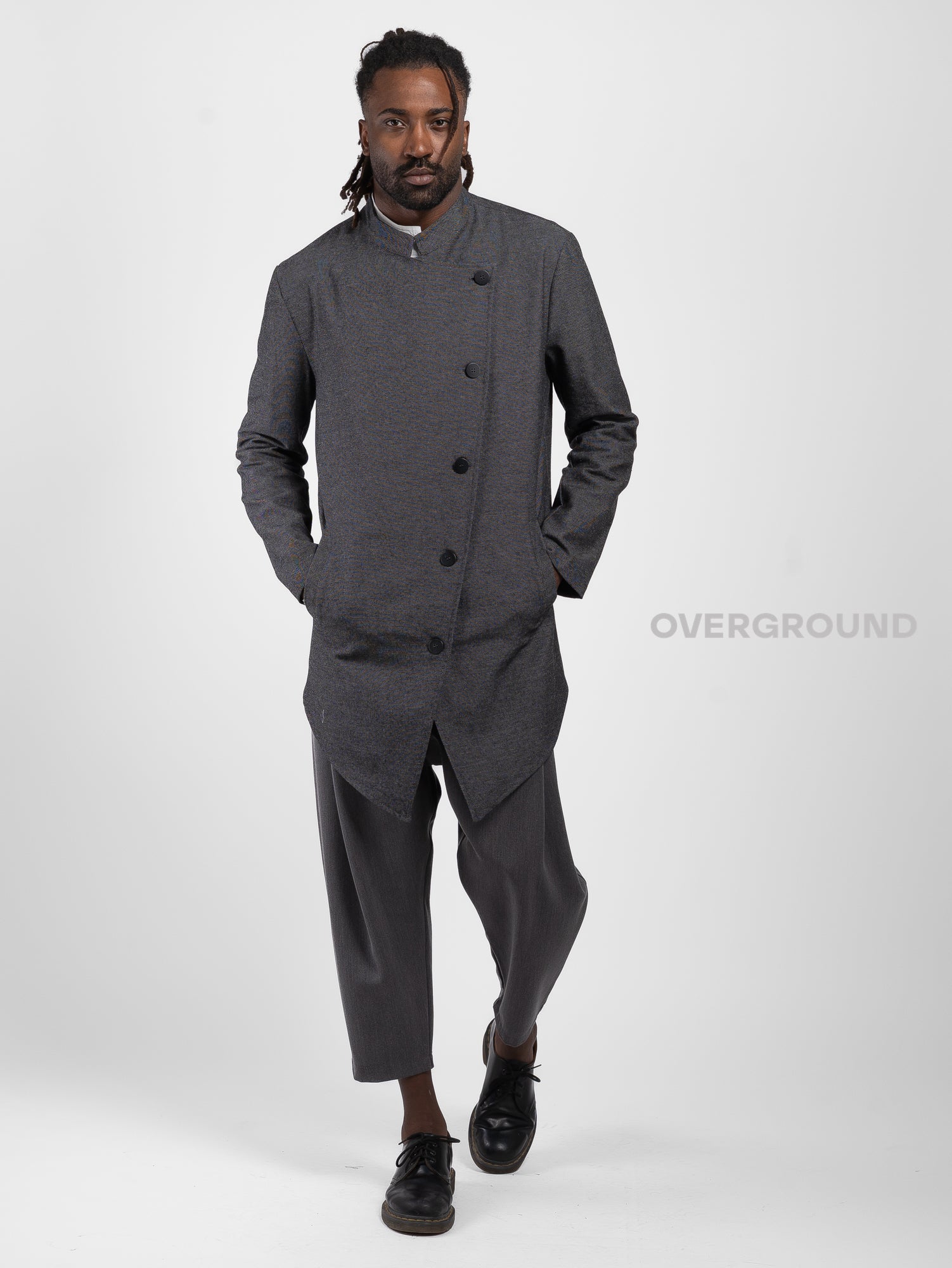 GIACCA CON ABBOTTONATURA TRASVERSALE - OVERGROUND STORE