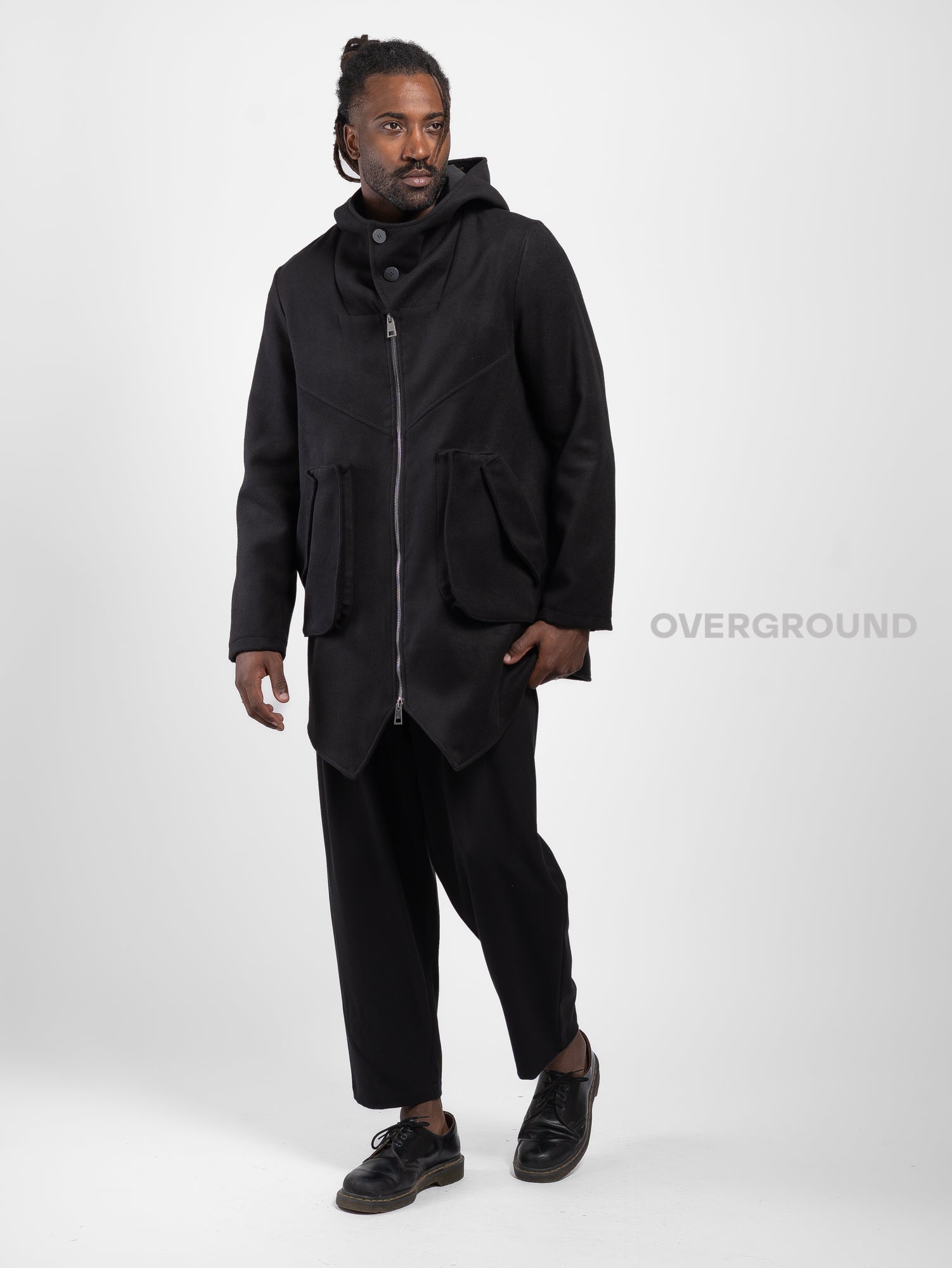 GIACCONE CON DUE BOTTONI E TASCHE DAVANTI - OVERGROUND STORE