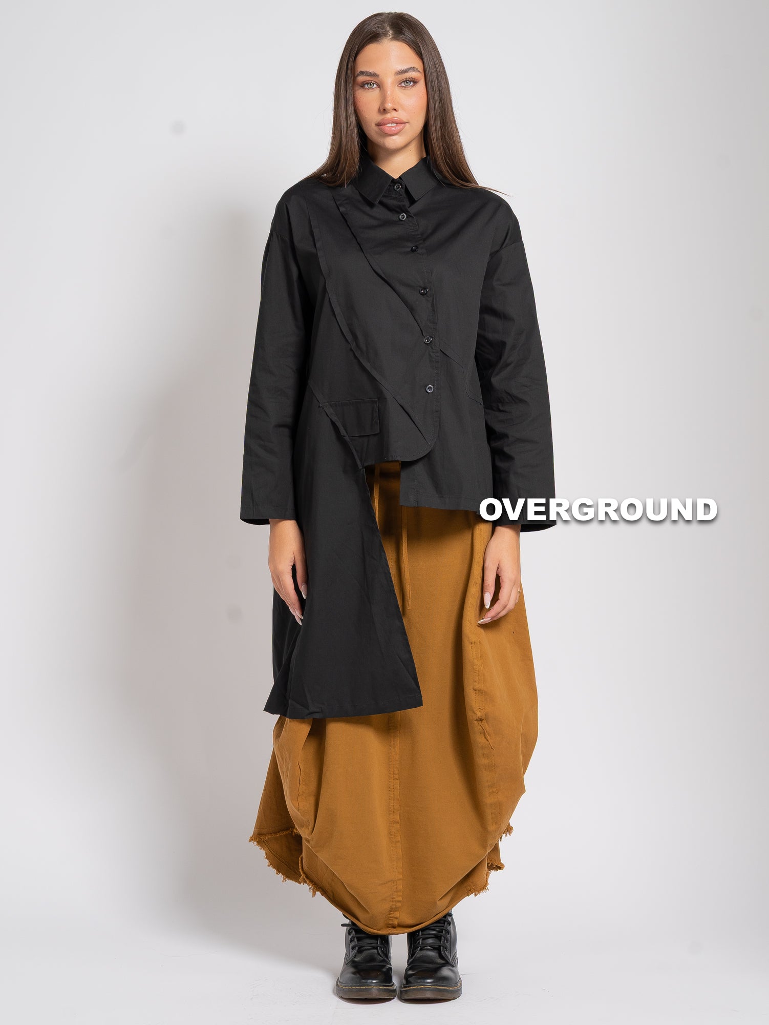 CAMICIA OVER ASIMMETRICA CON CUCITURE DAVANTI