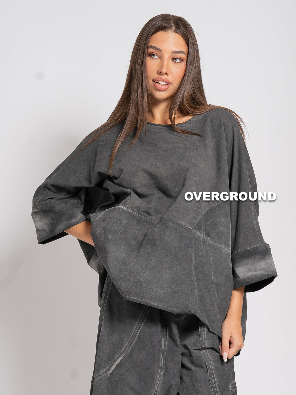 MAGLIA OVER DOPPIO TESSUTO CON TASCHE DAVANTI