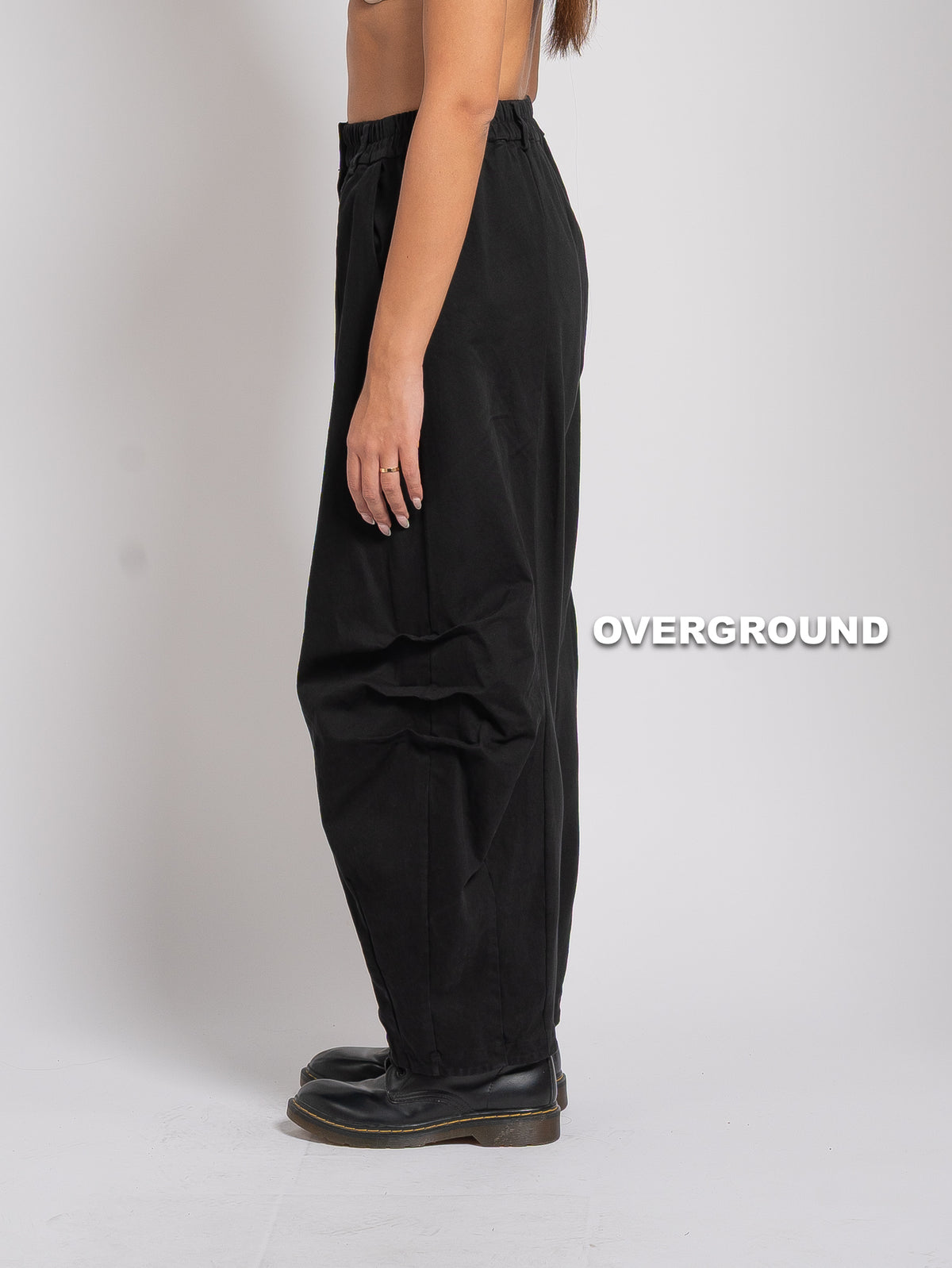 PANTALONE OVER GAMBULE CON RIPRESE