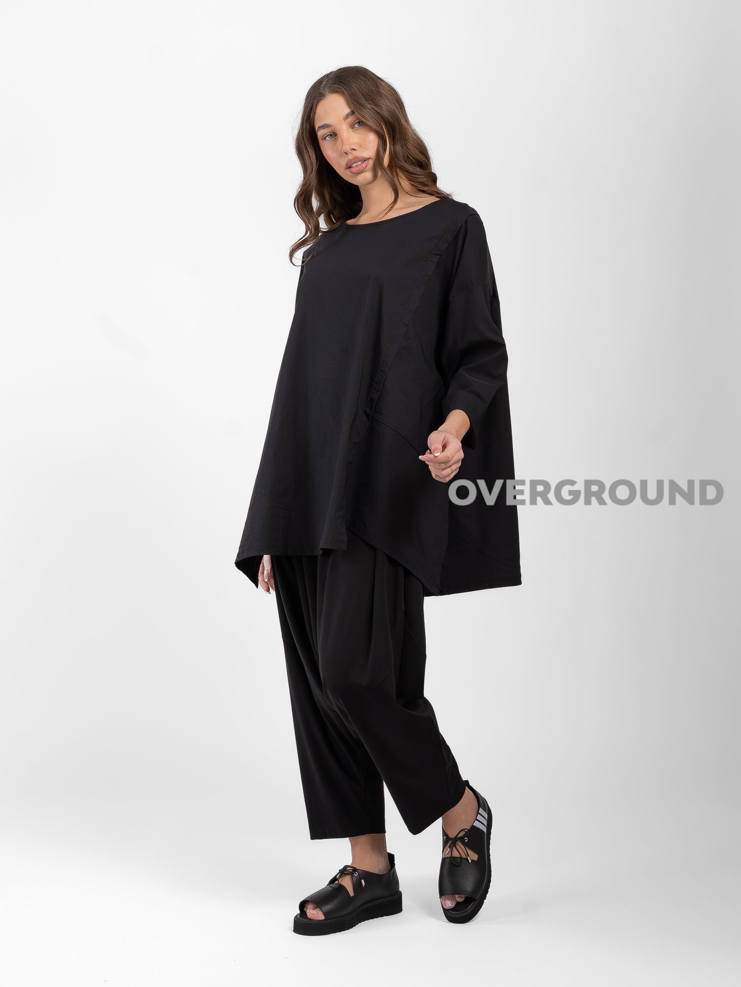 BLUSA ASIMMETRICA CON CUCITURA DAVANTI - OVERGROUND STORE