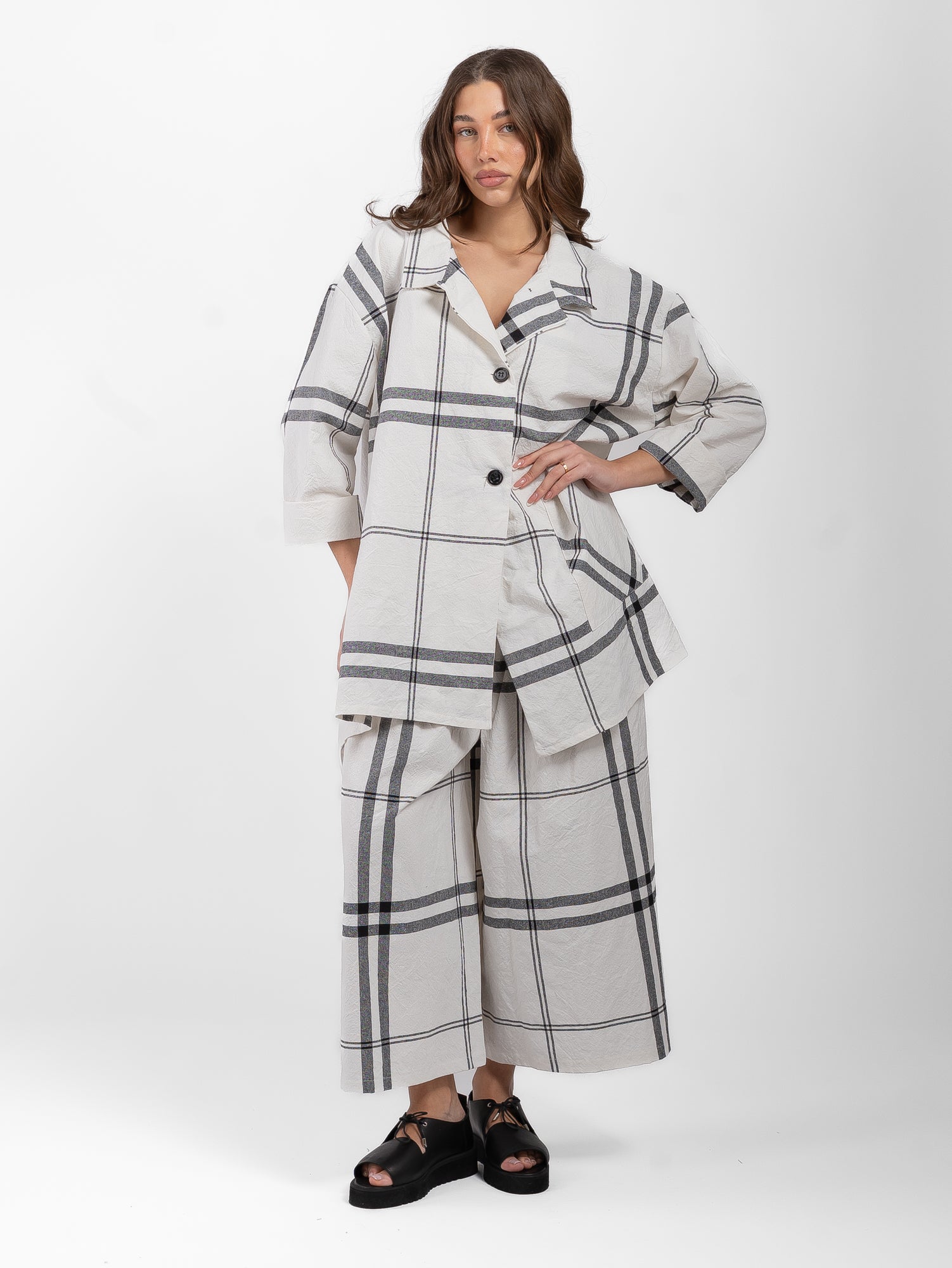 PANTALONE GAMBULE LARGO CON FANTASIA A QUADRI - OVERGROUND STORE