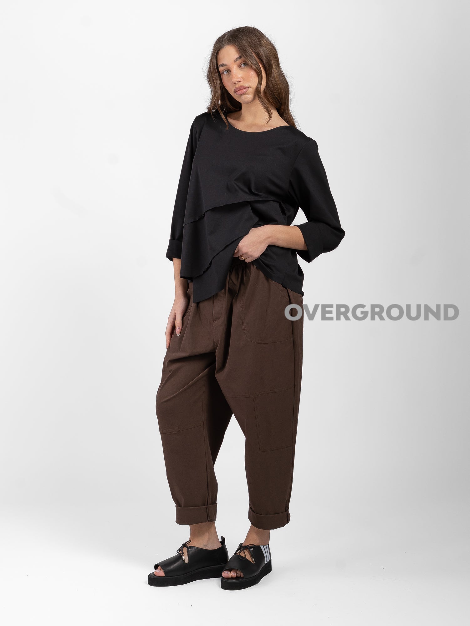 PANTALONE OVER CON CUCITURE E TASCHE DAVANTI - OVERGROUND STORE