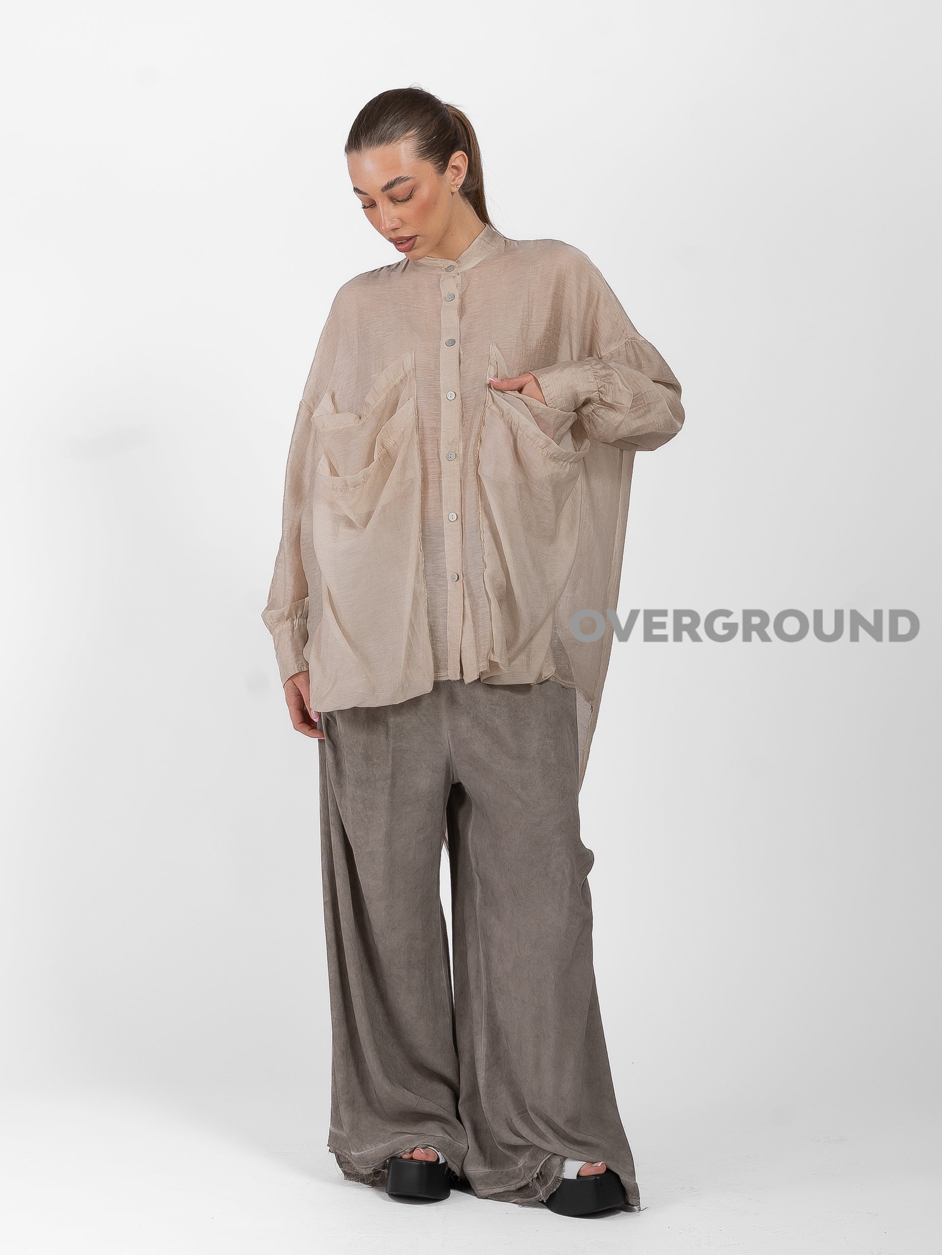 CAMICIA OVER PIU' LUNGA DIETRO CON TASCHE DAVANTI - OVERGROUND STORE