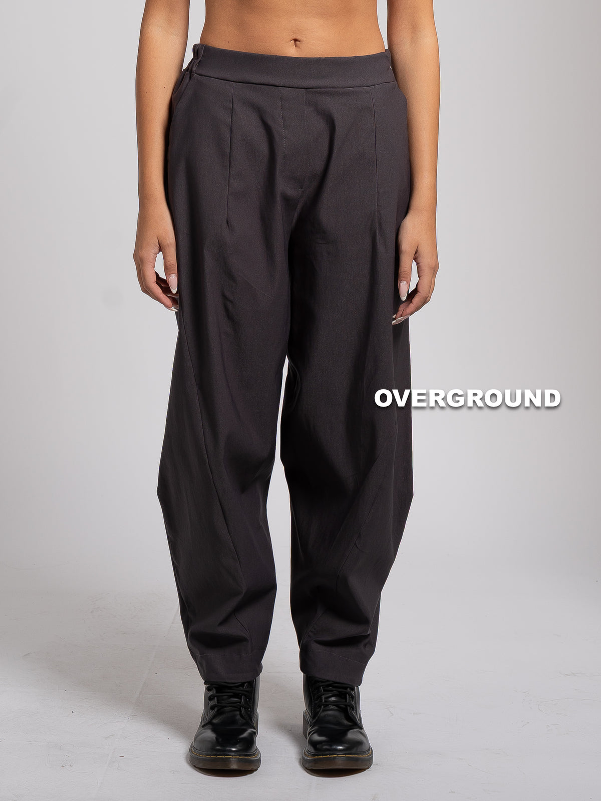 OVERSIZED TROUSERS WITH FRONT SEAMS IN TECHNICAL FABRIC