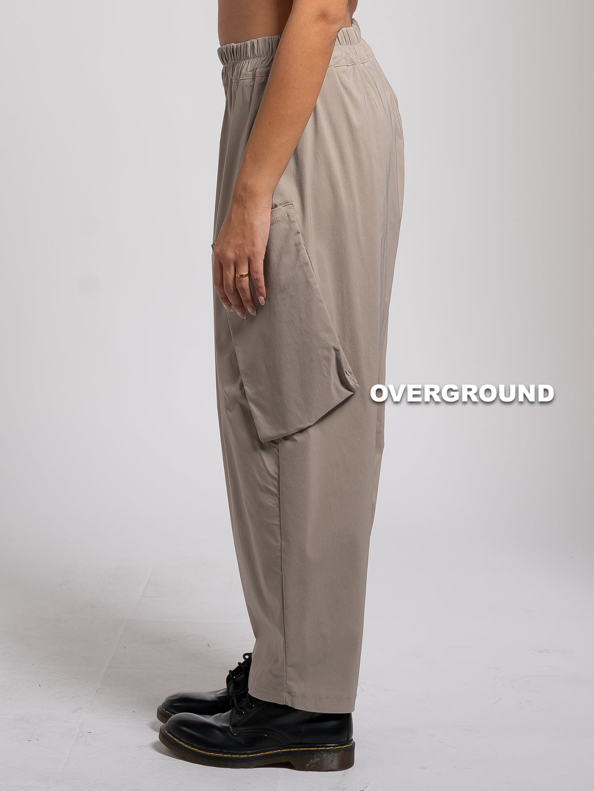 PANTALONE OVER CON TASCONI OBLIQUI