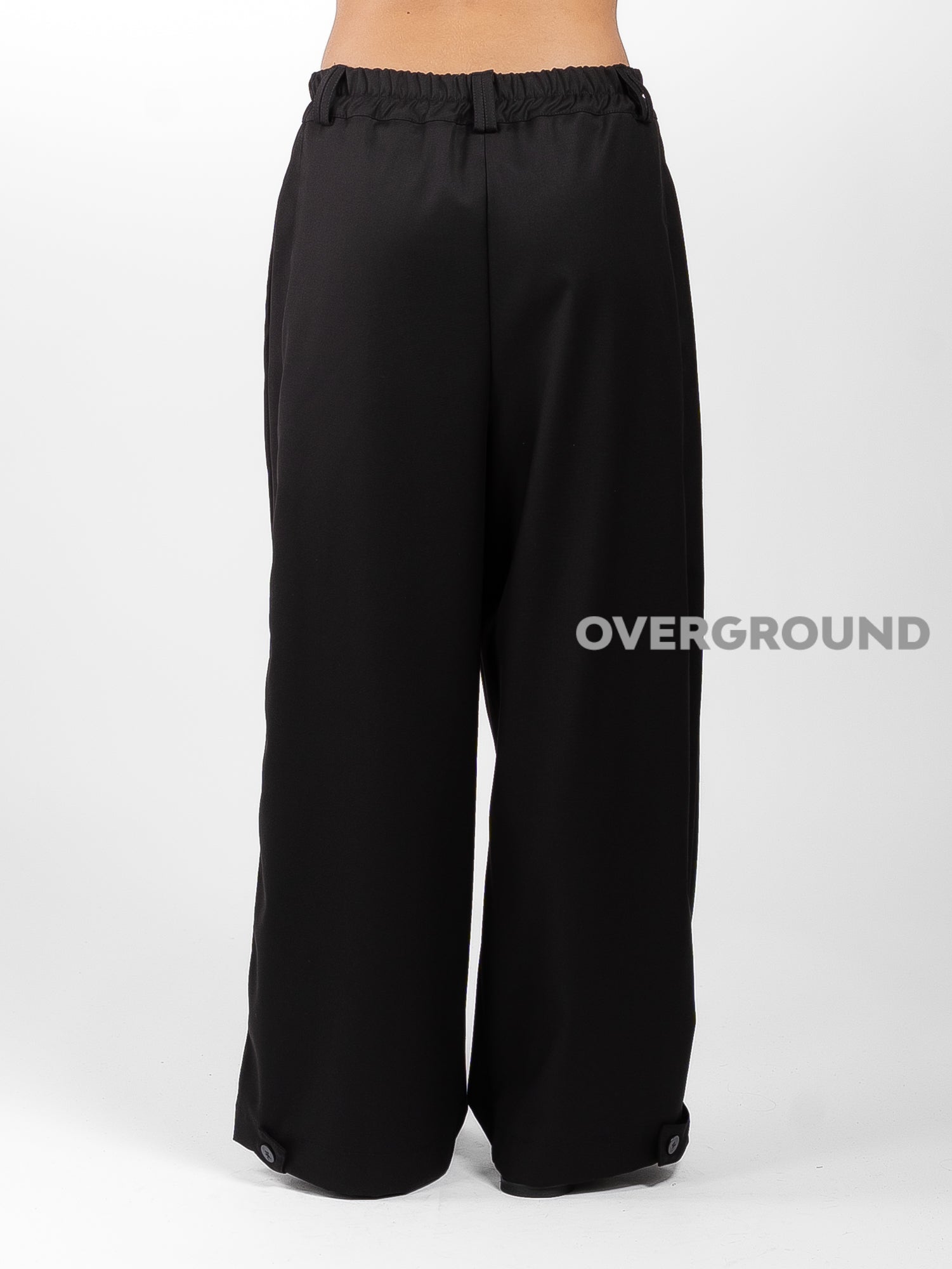 PANTALONE OVER CON CUCITURE DAVANTI E BOTTONE IN FONDO - OVERGROUND STORE