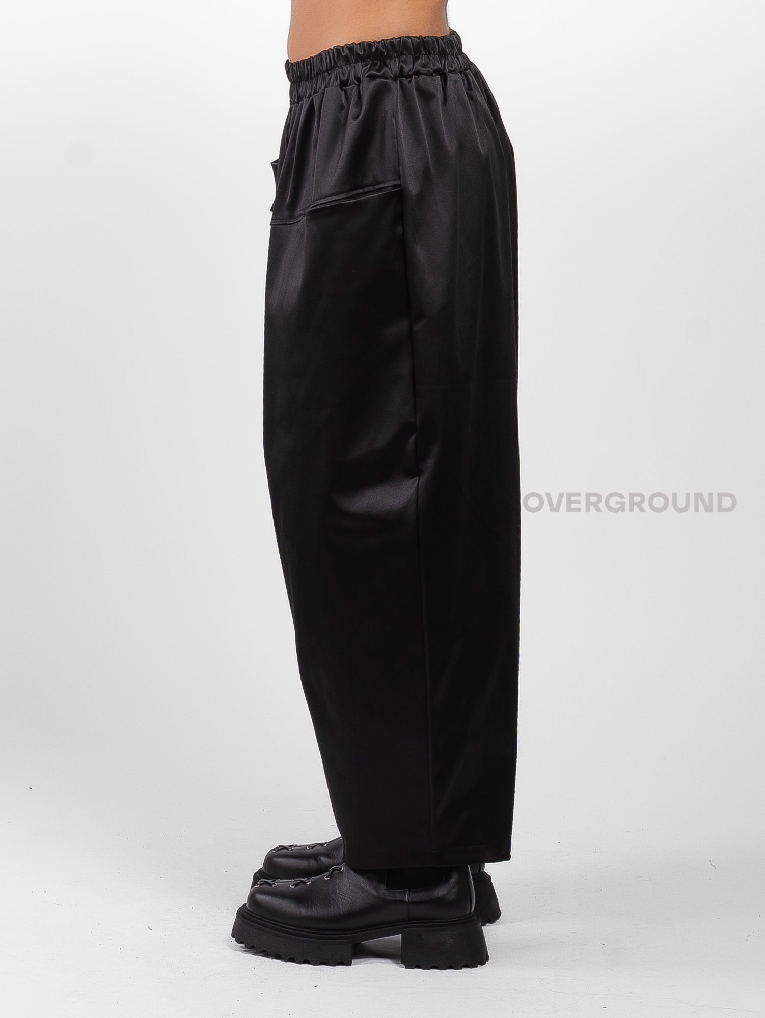 PANTALONE OVER CON TASCHE DAVANTI